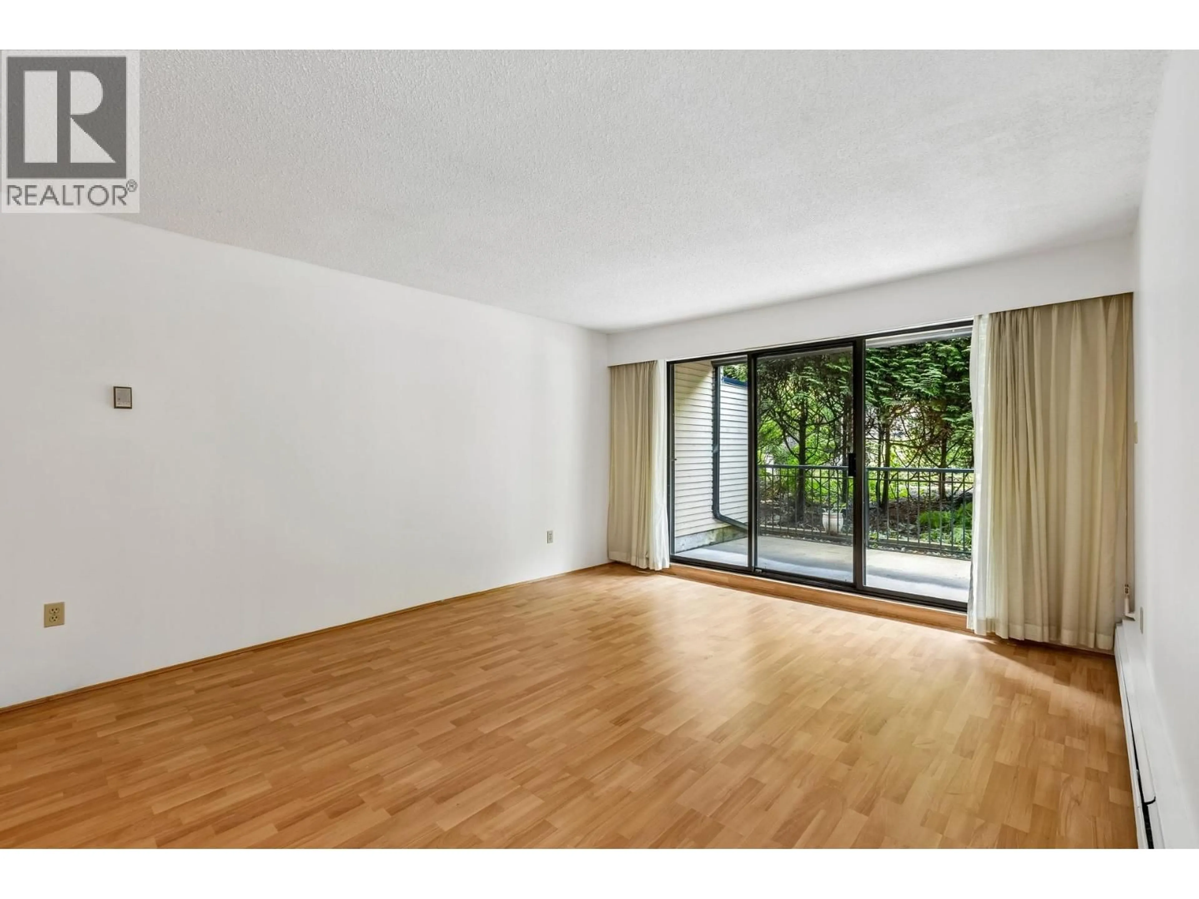 A pic of a room for 219 - 1385 DRAYCOTT ROAD, North Vancouver British Columbia V7J3K9