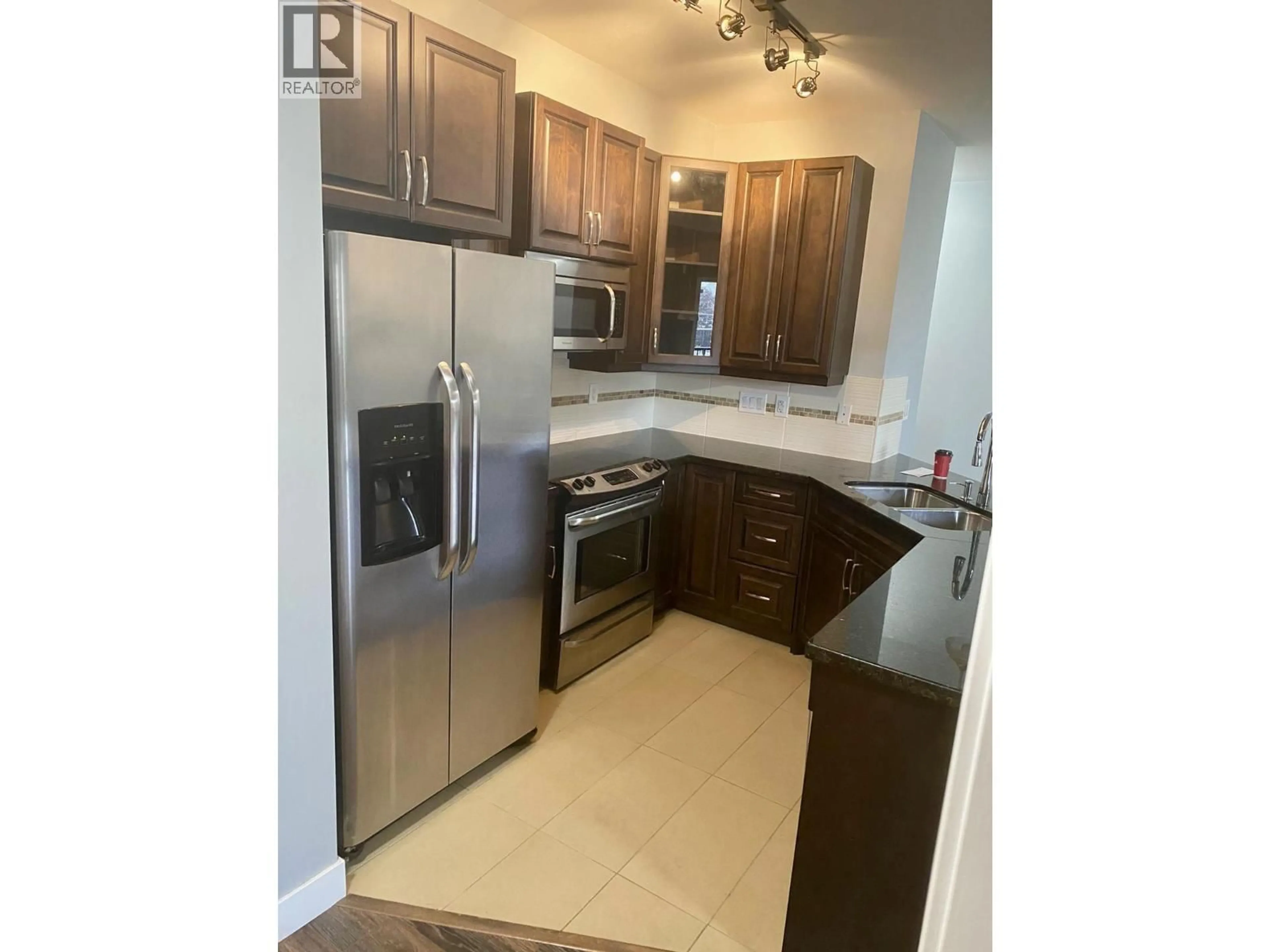 Standard kitchen, unknown for 317 - 11935 BURNETT STREET, Maple Ridge British Columbia V2X9A9
