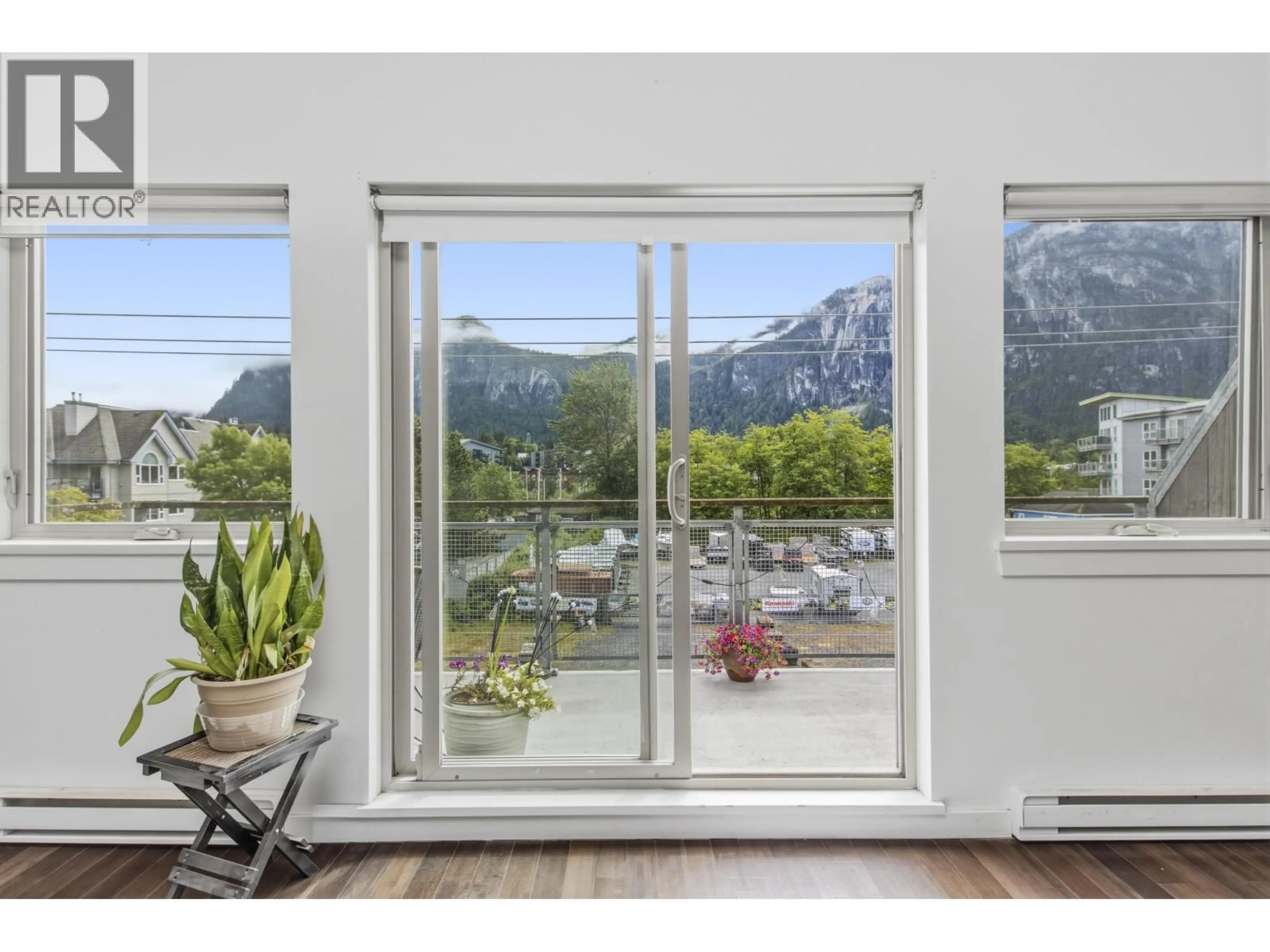 Unknown for 306 - 38142 CLEVELAND AVENUE, Squamish British Columbia V8B0A4