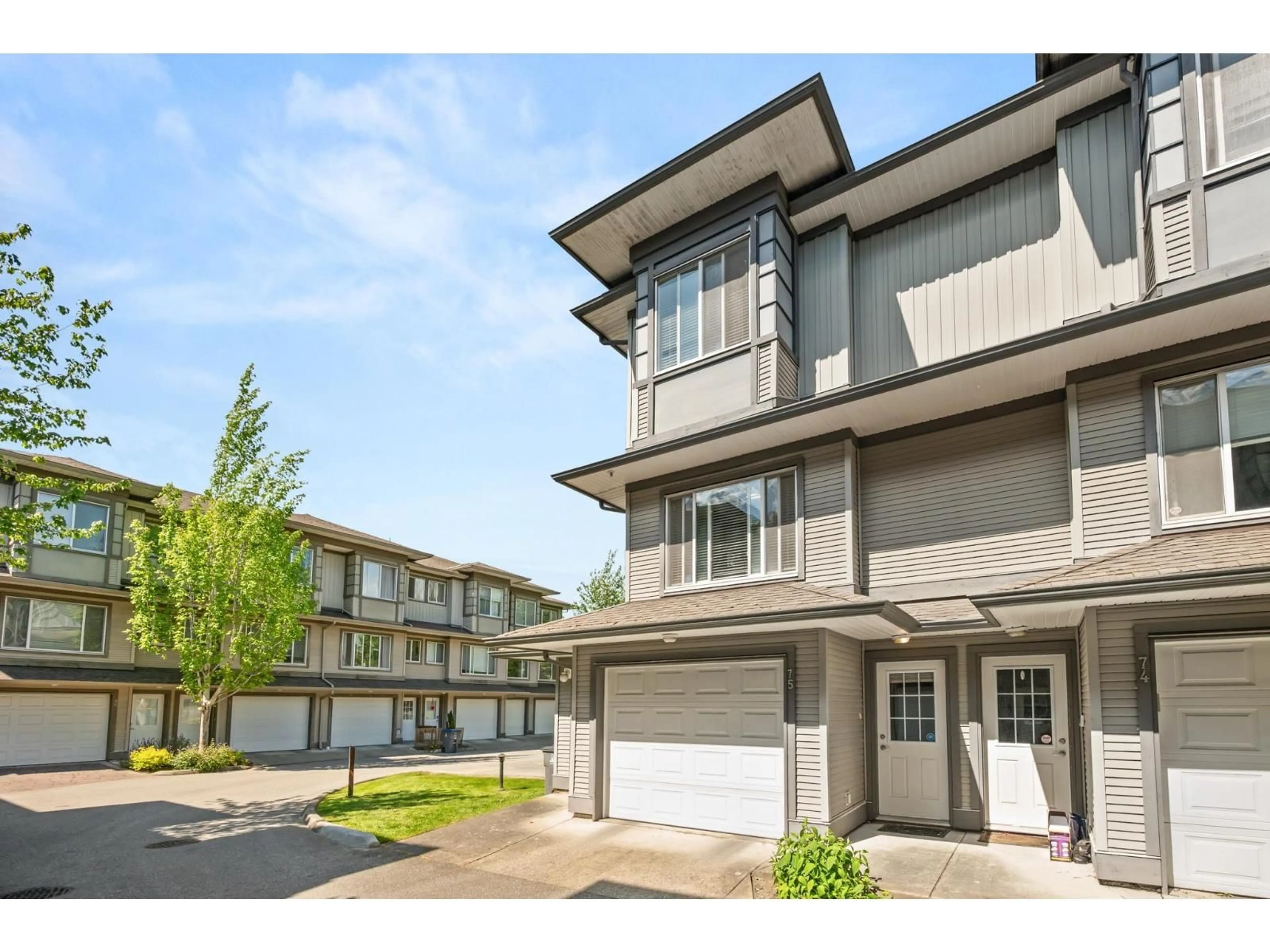 Unknown for 75 - 18701 66 AVENUE, Surrey British Columbia V3S4P3