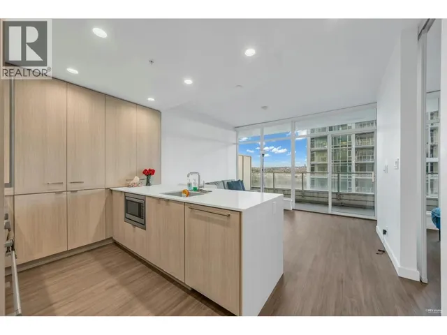 1902 - 2311 BETA AVENUE, Burnaby 2