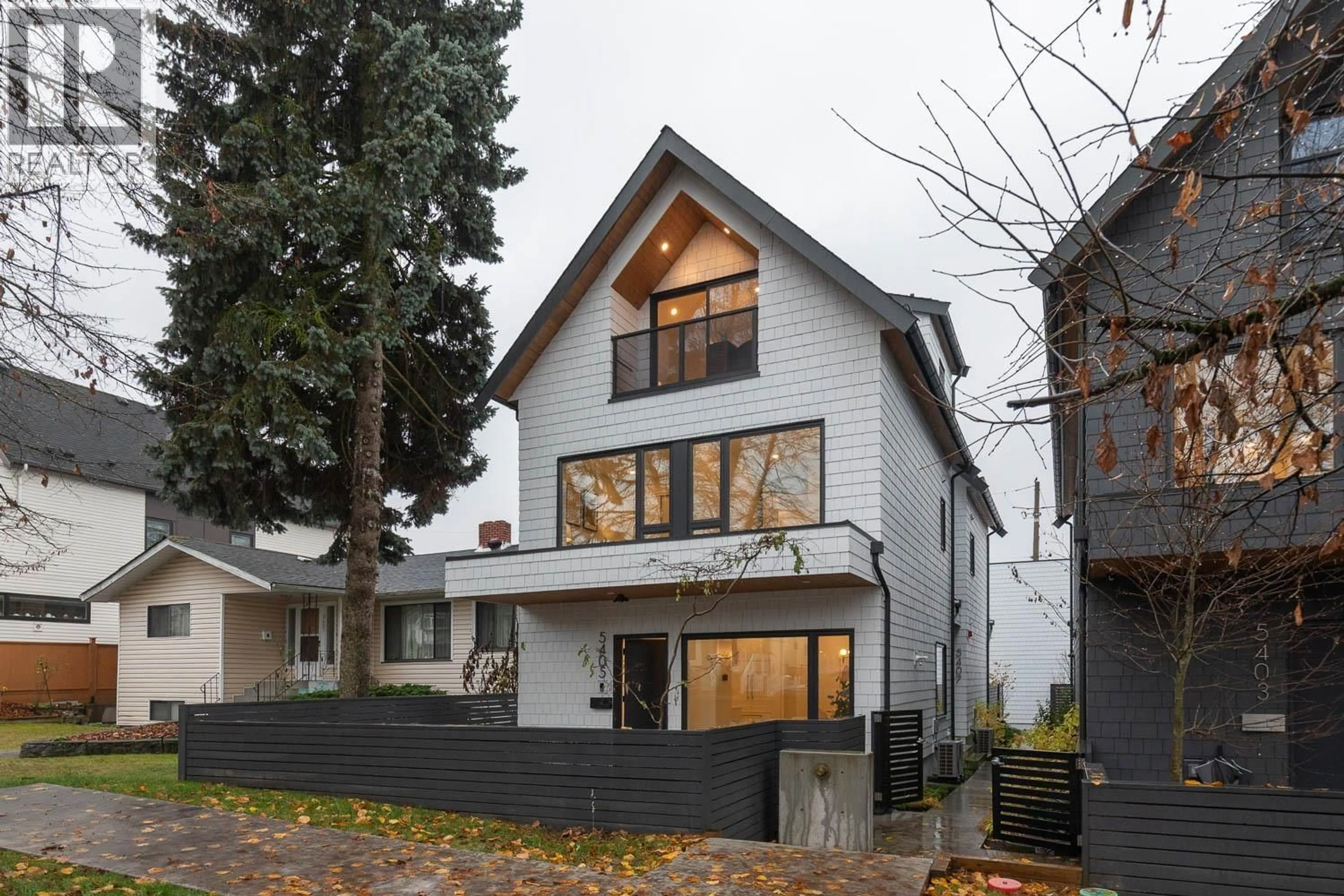 Home with brick exterior material, street for 5405 WALES STREET, Vancouver British Columbia V5R3M9