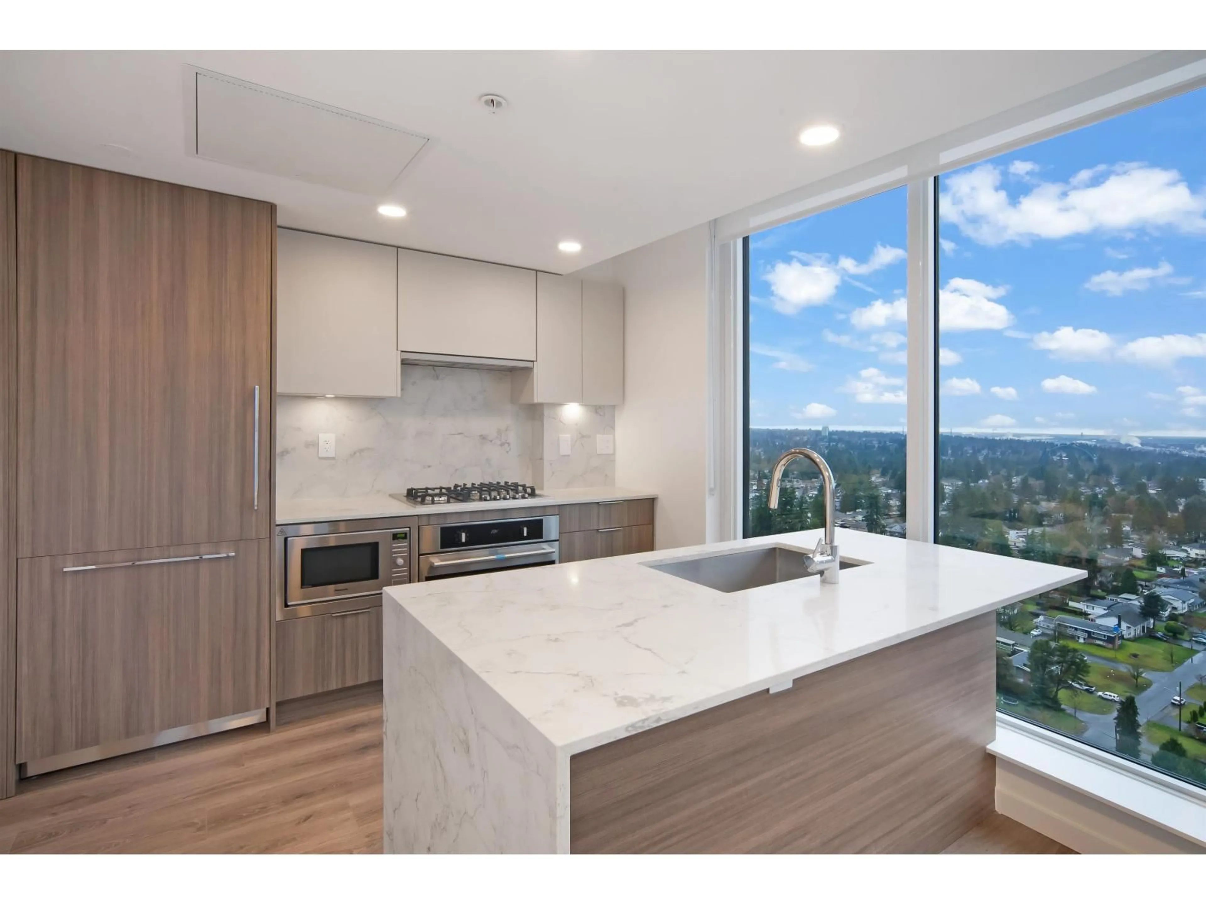 Open concept kitchen, unknown for 2604 - 10333 133 STREET, Surrey British Columbia V3R2H4
