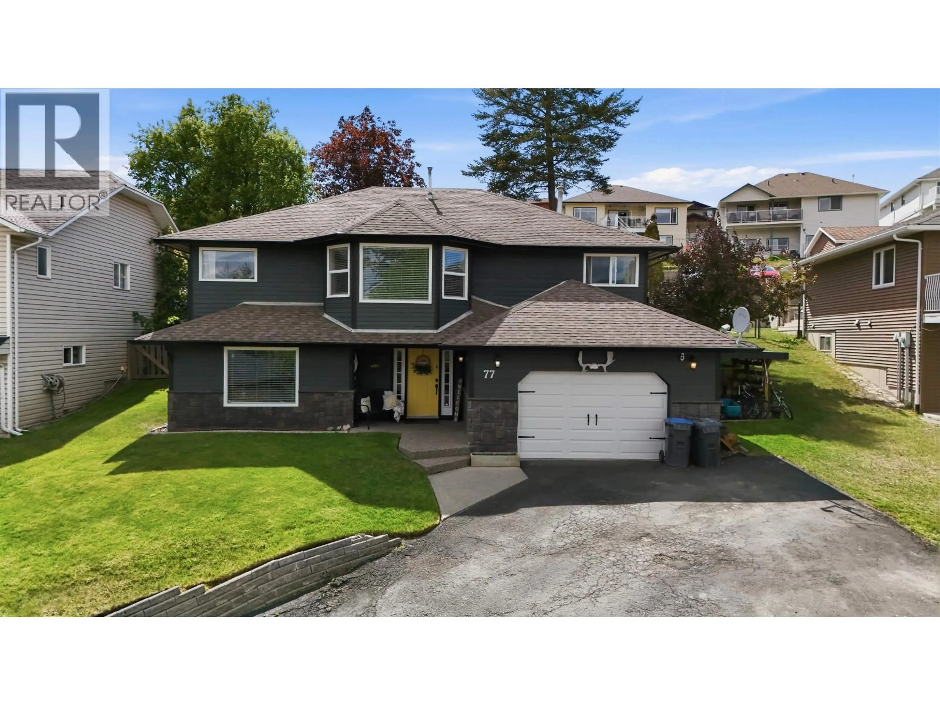 Home with vinyl exterior material, street for 77 RIDGEWOOD PLACE, Williams Lake British Columbia V2G5K3