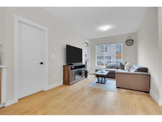 320 - 7506 199A STREET, Langley 3