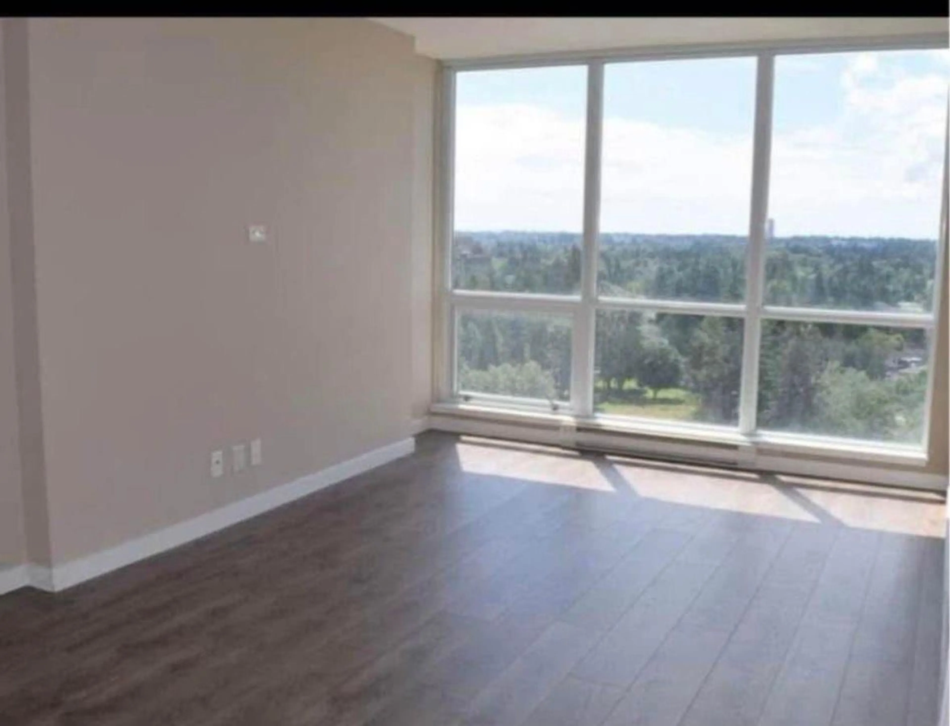 A pic of a room for 1801 - 13618 100 AVENUE, Surrey British Columbia V3T0A8