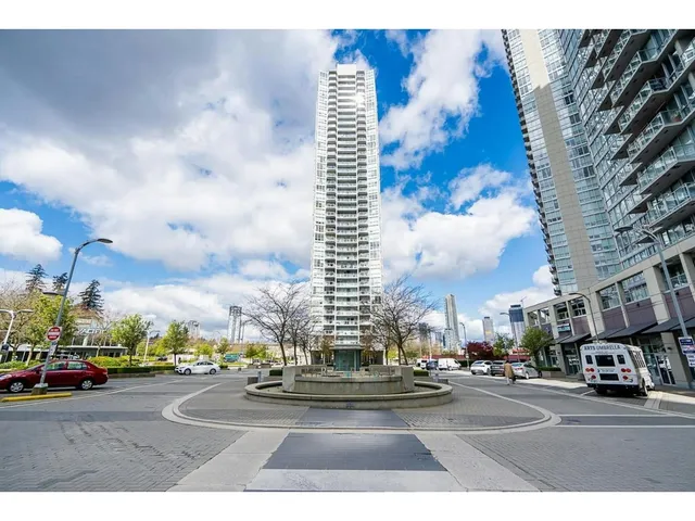 1801 - 13618 100 AVENUE, Surrey 4