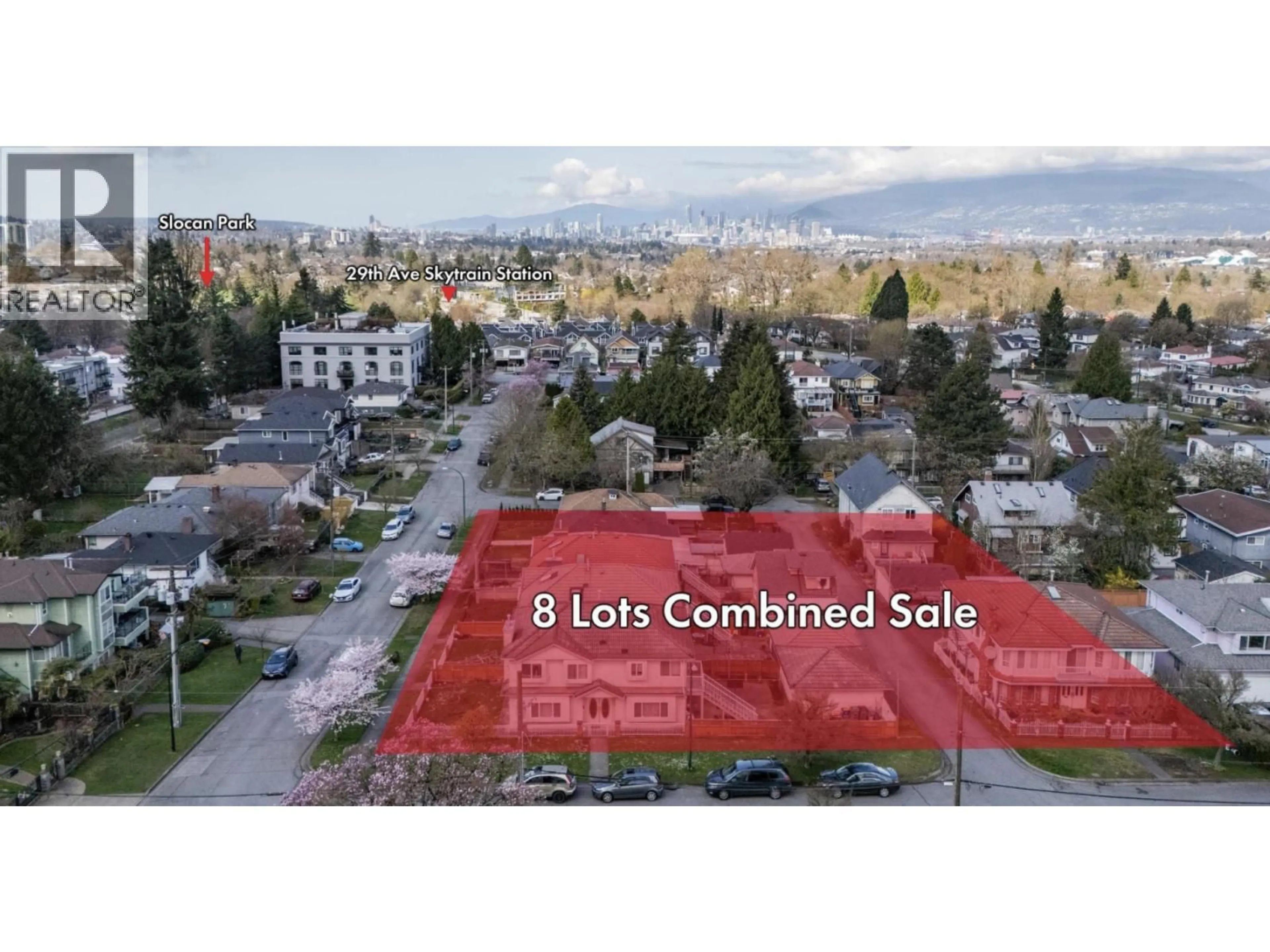 A pic from outside/outdoor area/front of a property/back of a property/a pic from drone, unknown for 4598 MOSS STREET, Vancouver British Columbia V5R3T1