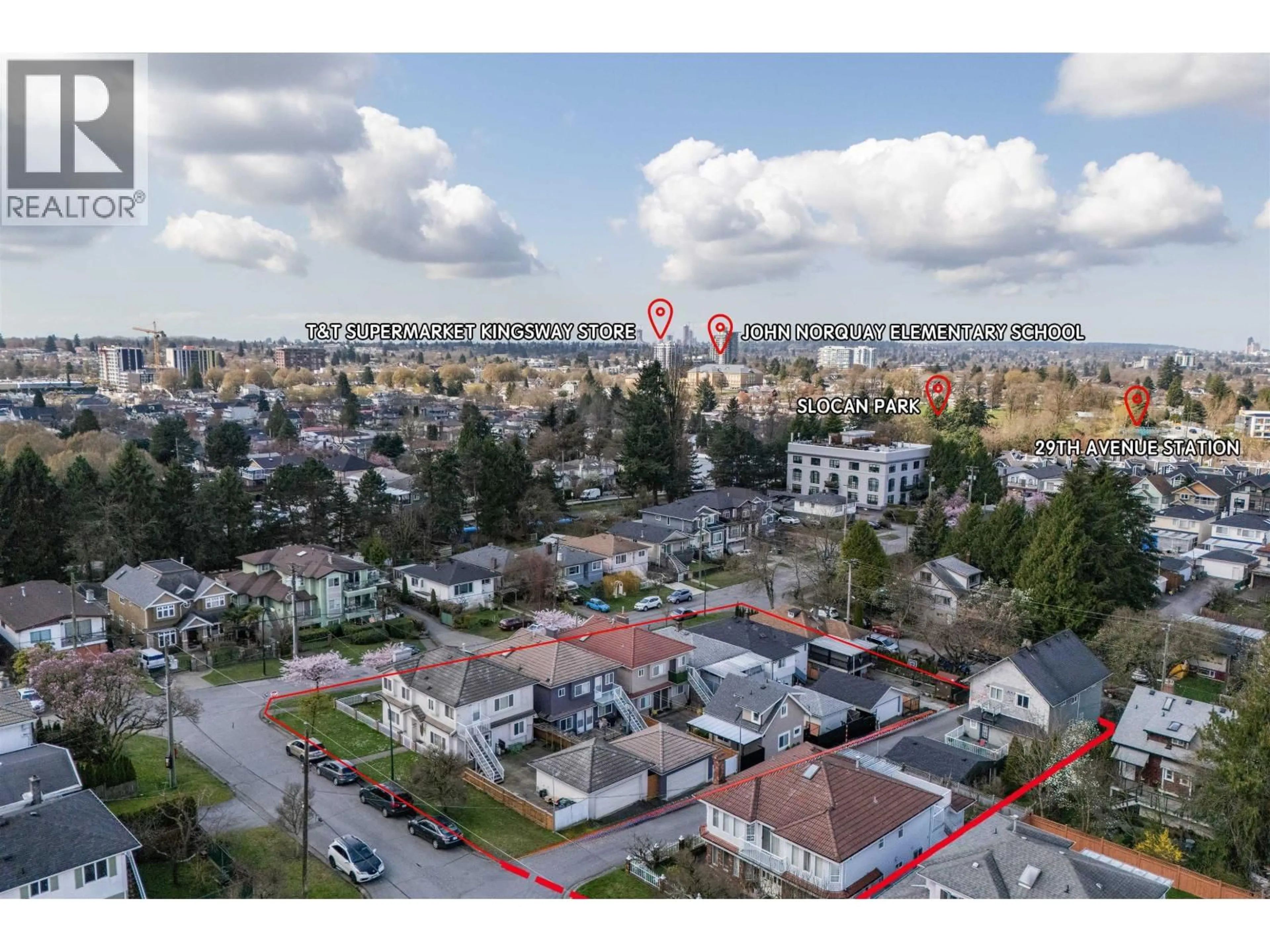 A pic from outside/outdoor area/front of a property/back of a property/a pic from drone, street for 4598 MOSS STREET, Vancouver British Columbia V5R3T1