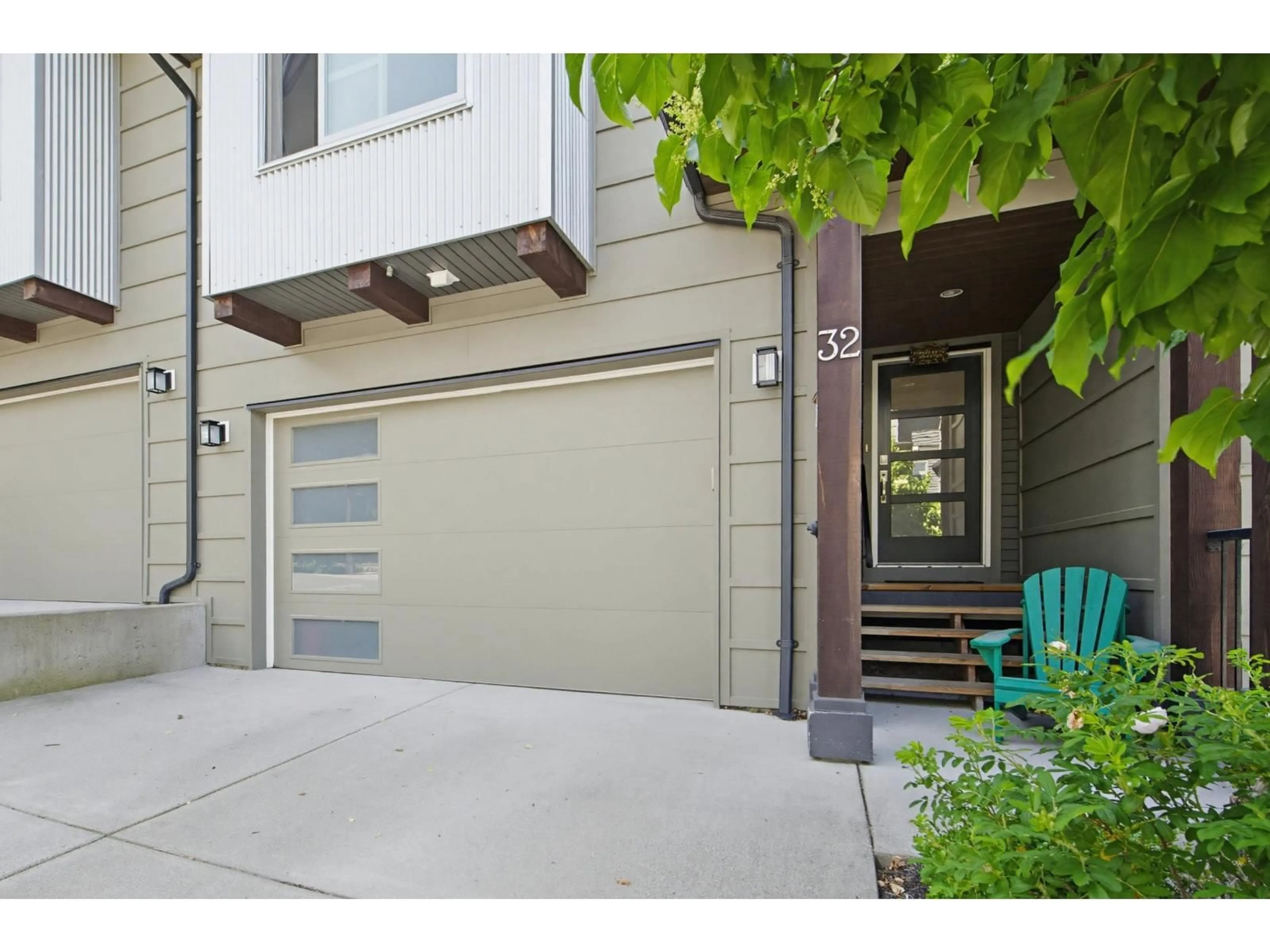 Indoor entryway for 32 - 43680 CHILLIWACK MOUNTAIN ROAD, Chilliwack British Columbia V2R6A6