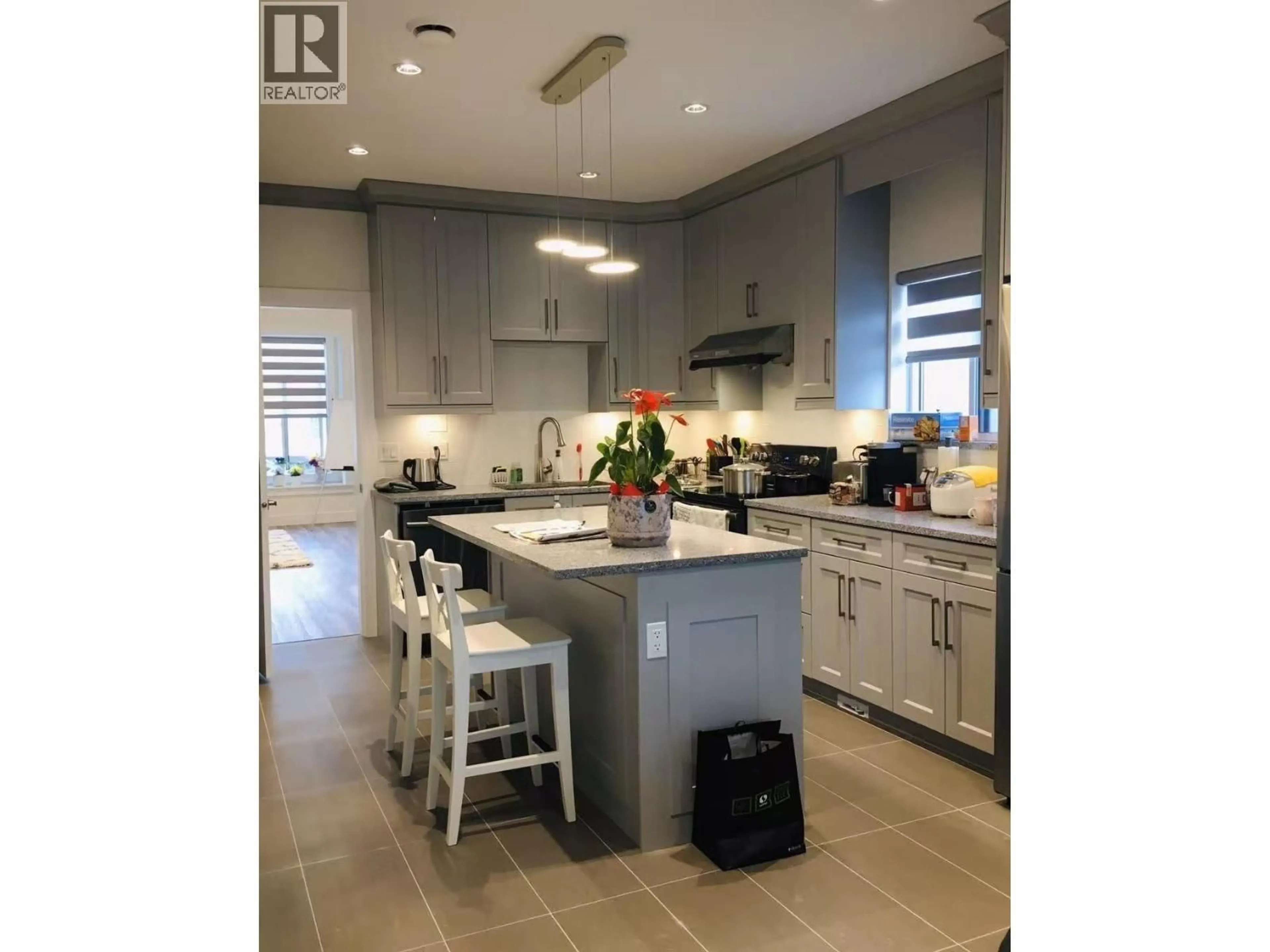 Open concept kitchen, ceramic/tile floor for 2822 GLEN DRIVE, Coquitlam British Columbia V3B0A4