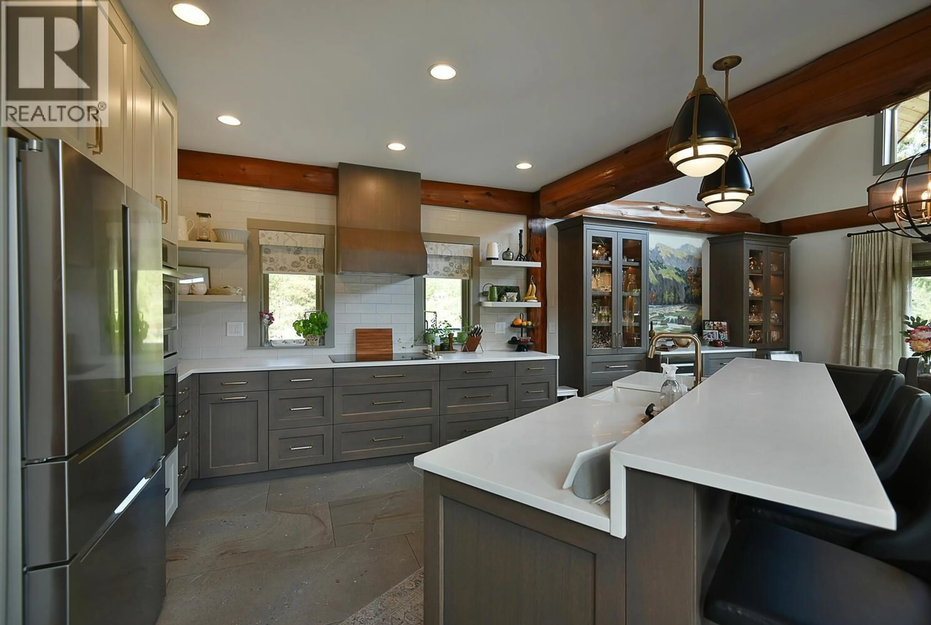 Contemporary kitchen, ceramic/tile floor for 18 - 4622 SINCLAIR BAY ROAD, Garden Bay British Columbia V0N1S1