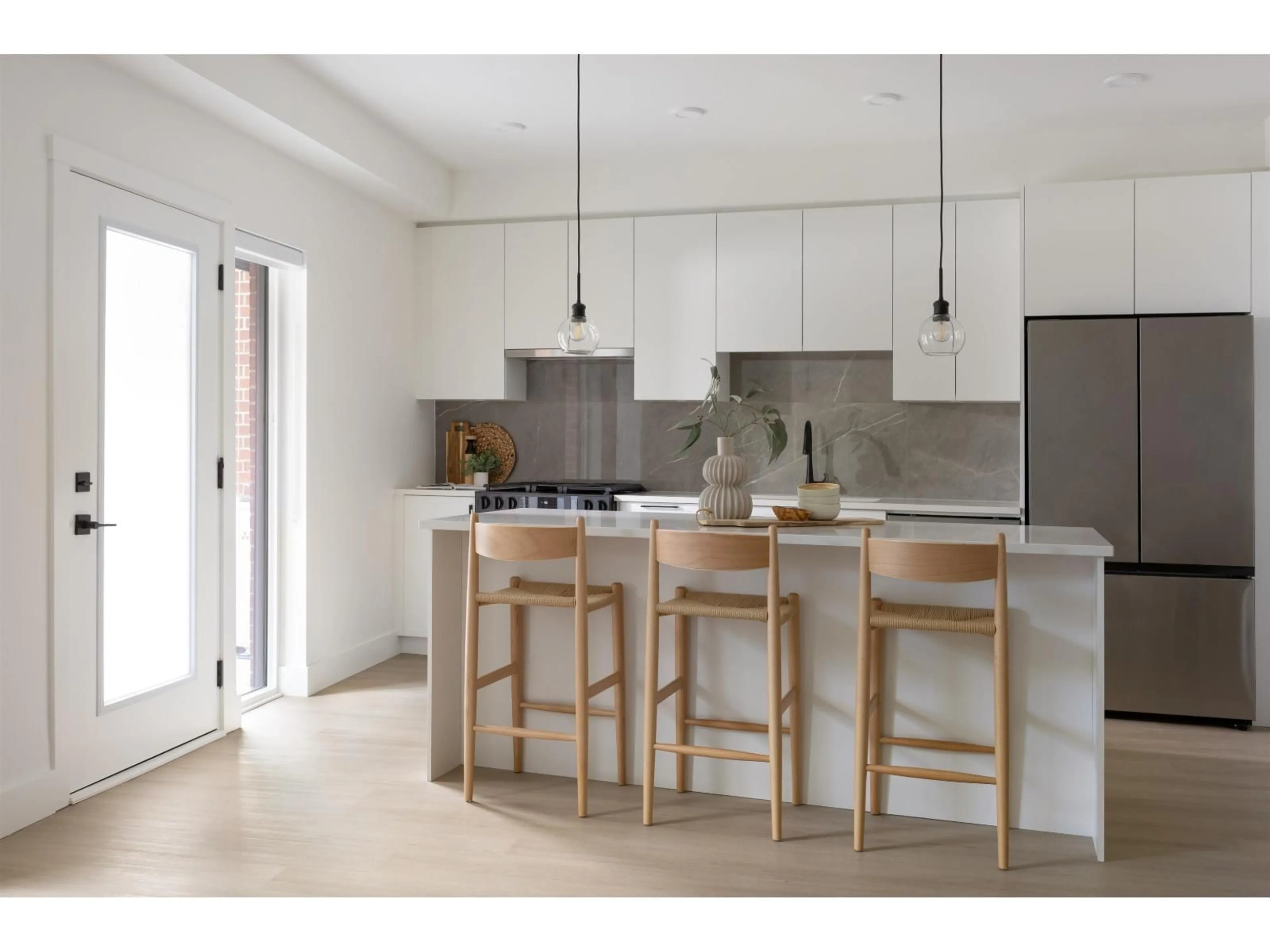 Contemporary kitchen, unknown for 101 - 3465 146A STREET, Surrey British Columbia V0V0V0