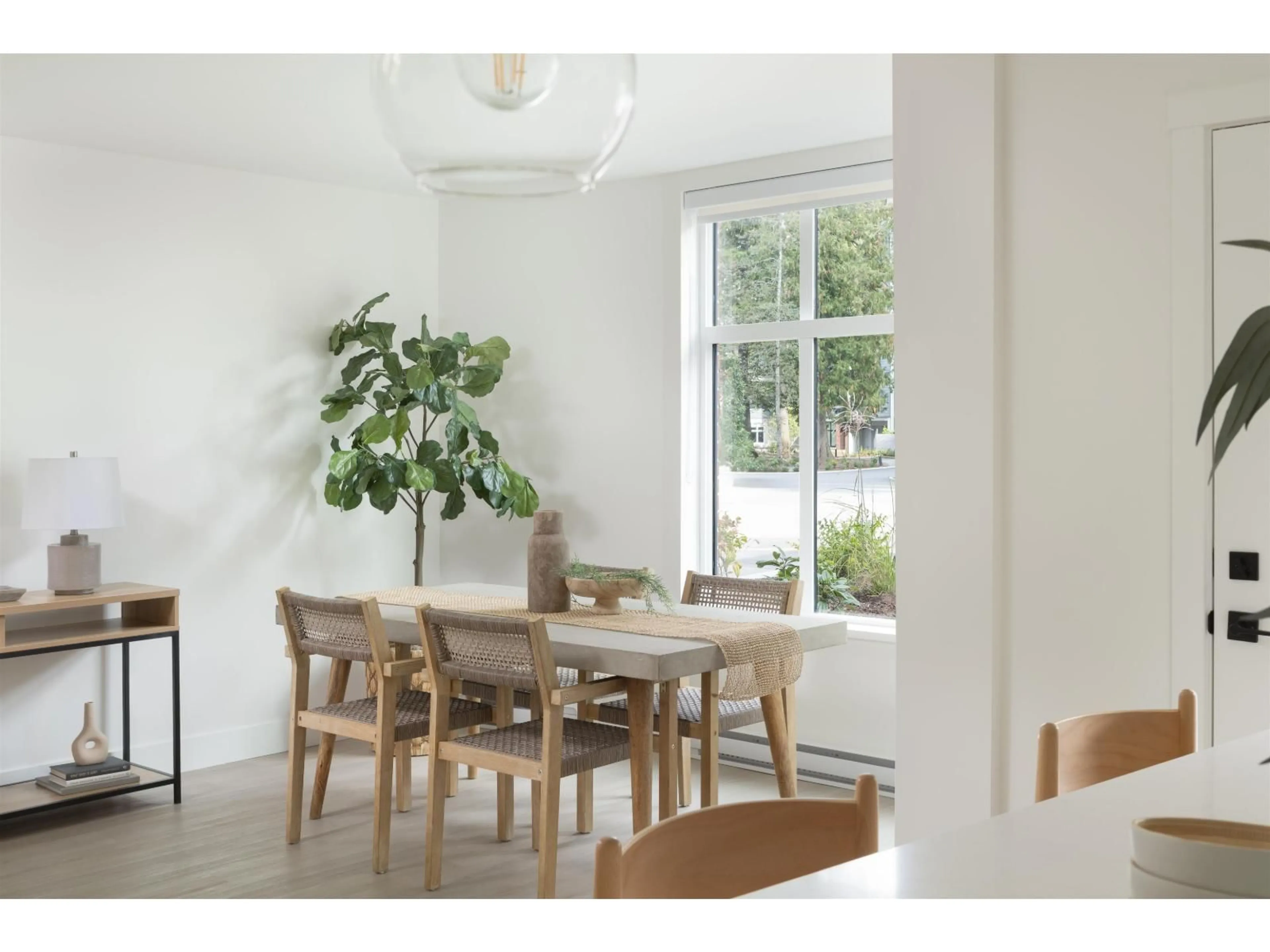 Dining room, wood/laminate floor for 101 - 3465 146A STREET, Surrey British Columbia V0V0V0