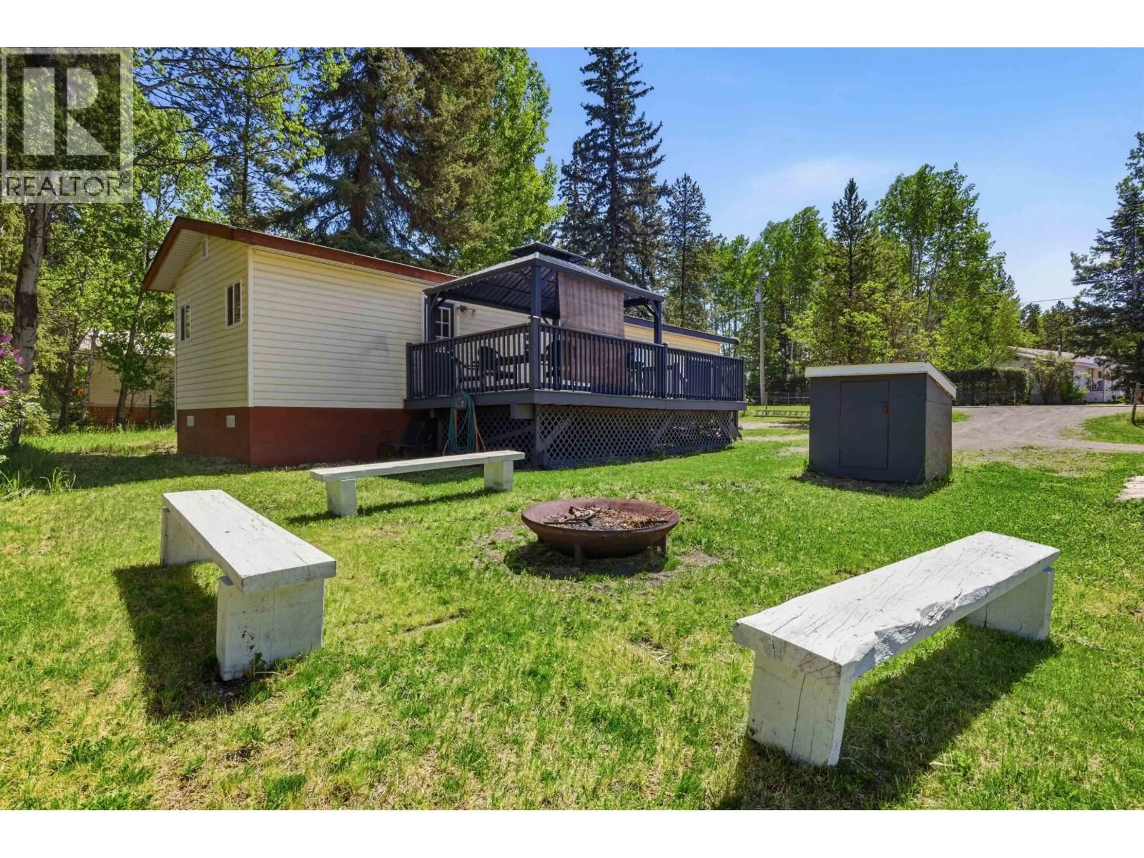 A pic from outside/outdoor area/front of a property/back of a property/a pic from drone, unknown for 173 WESTCOAST ROAD, Williams Lake British Columbia V2G4Z4