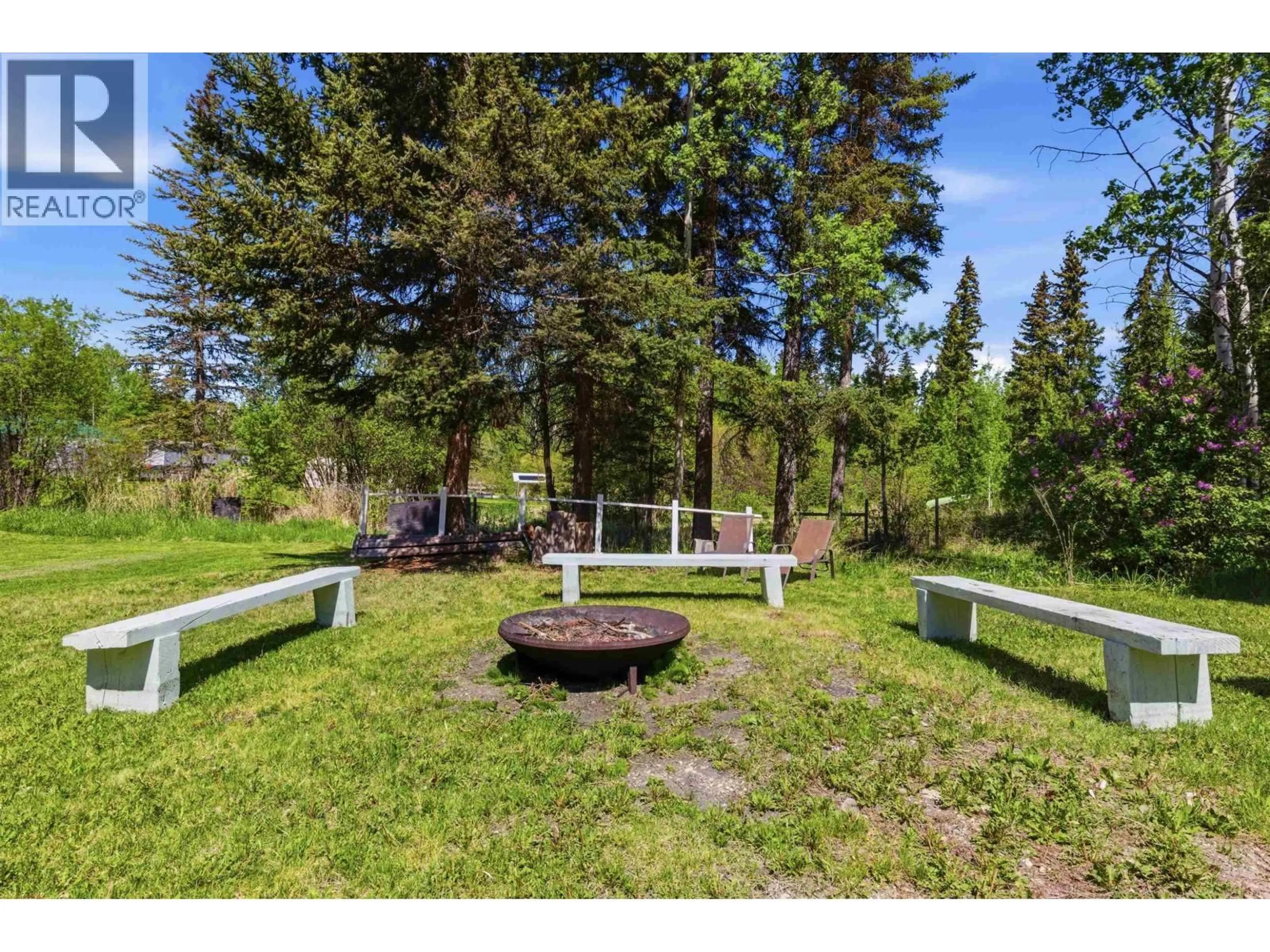 Patio, forest/trees view for 173 WESTCOAST ROAD, Williams Lake British Columbia V2G4Z4