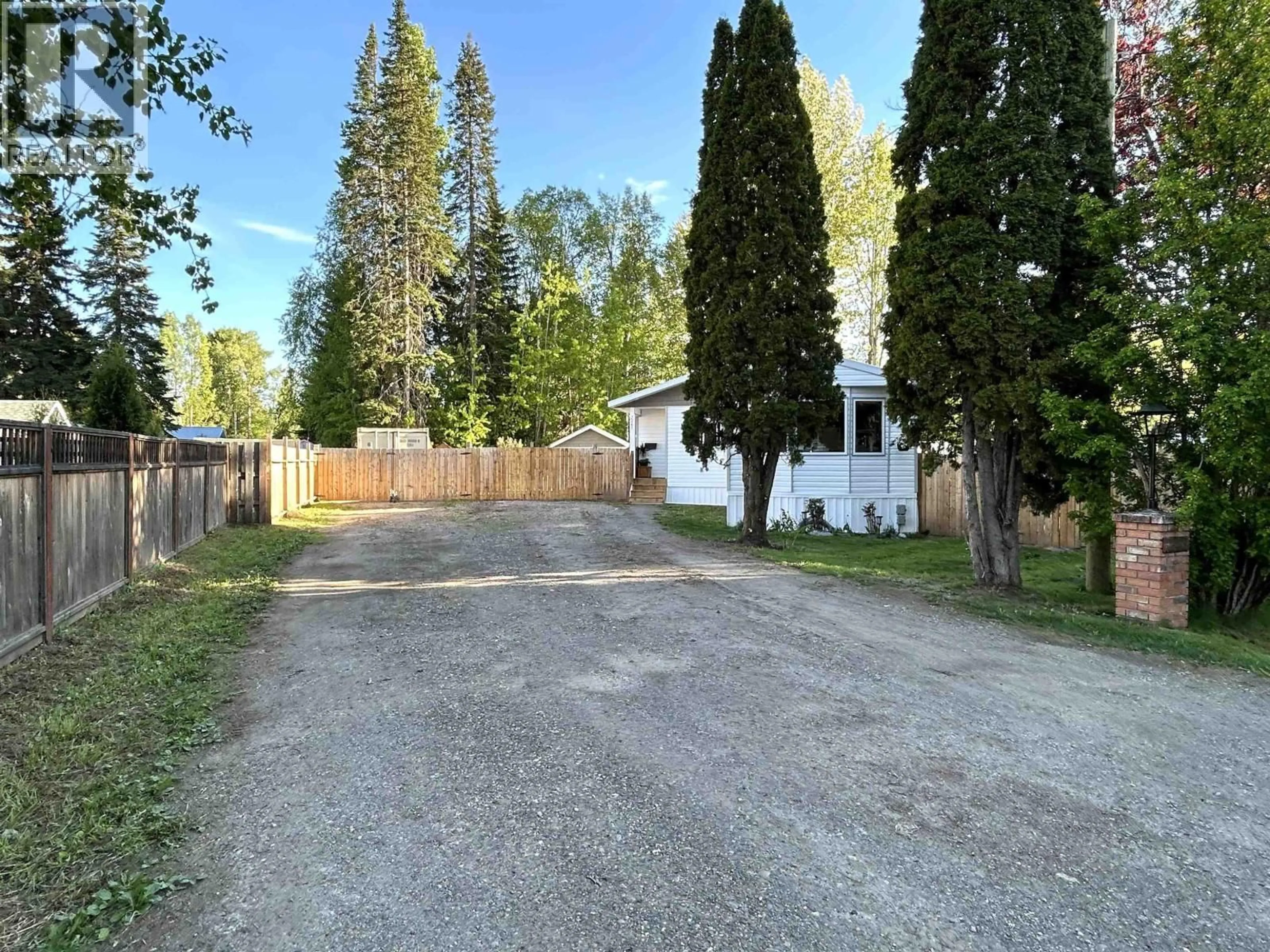 A pic from outside/outdoor area/front of a property/back of a property/a pic from drone, street for 7245 DAWSON PLACE, Prince George British Columbia V2K2M5