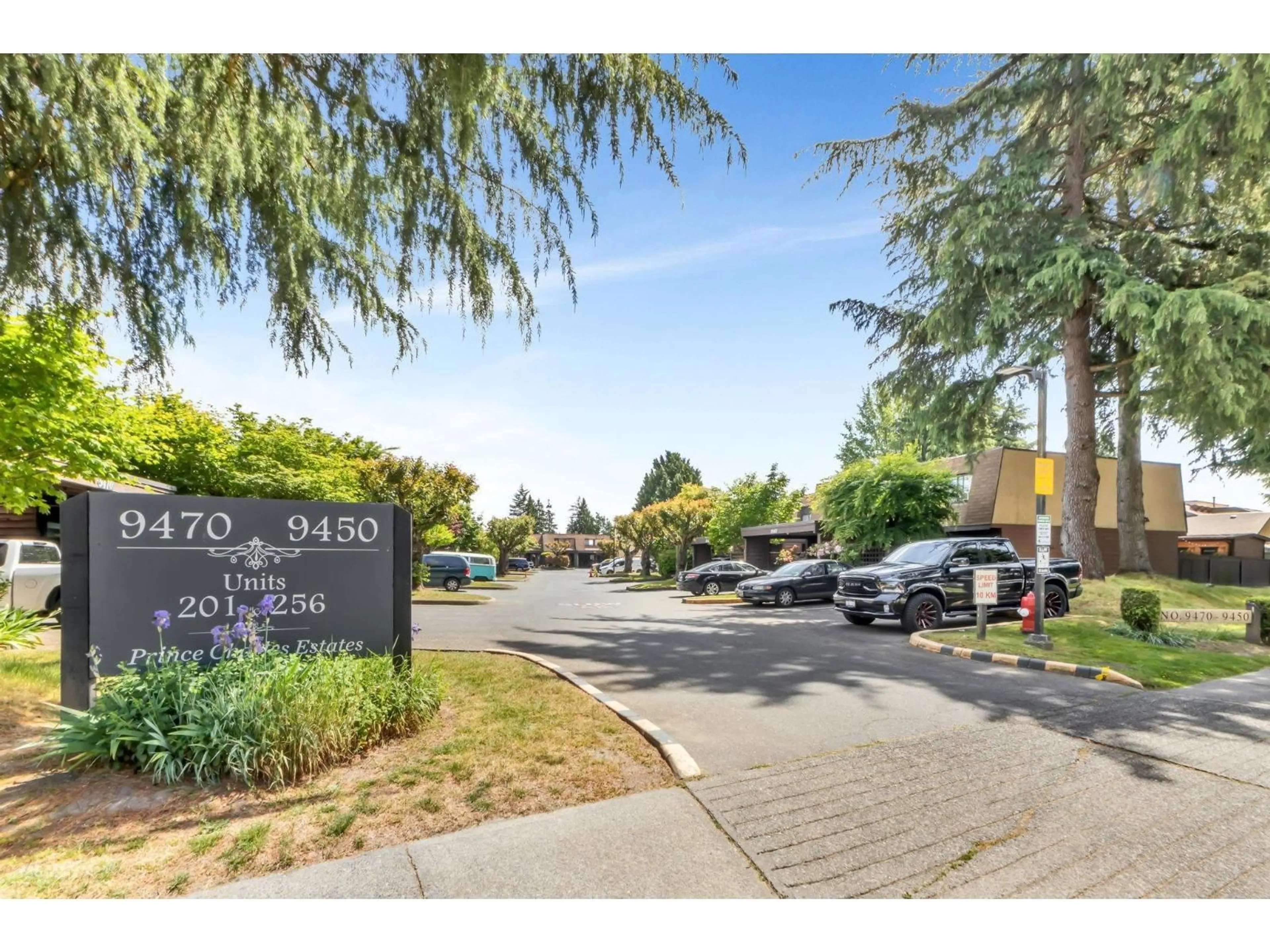 Unknown for 202 - 9468 PRINCE CHARLES BOULEVARD, Surrey British Columbia V3V1S6