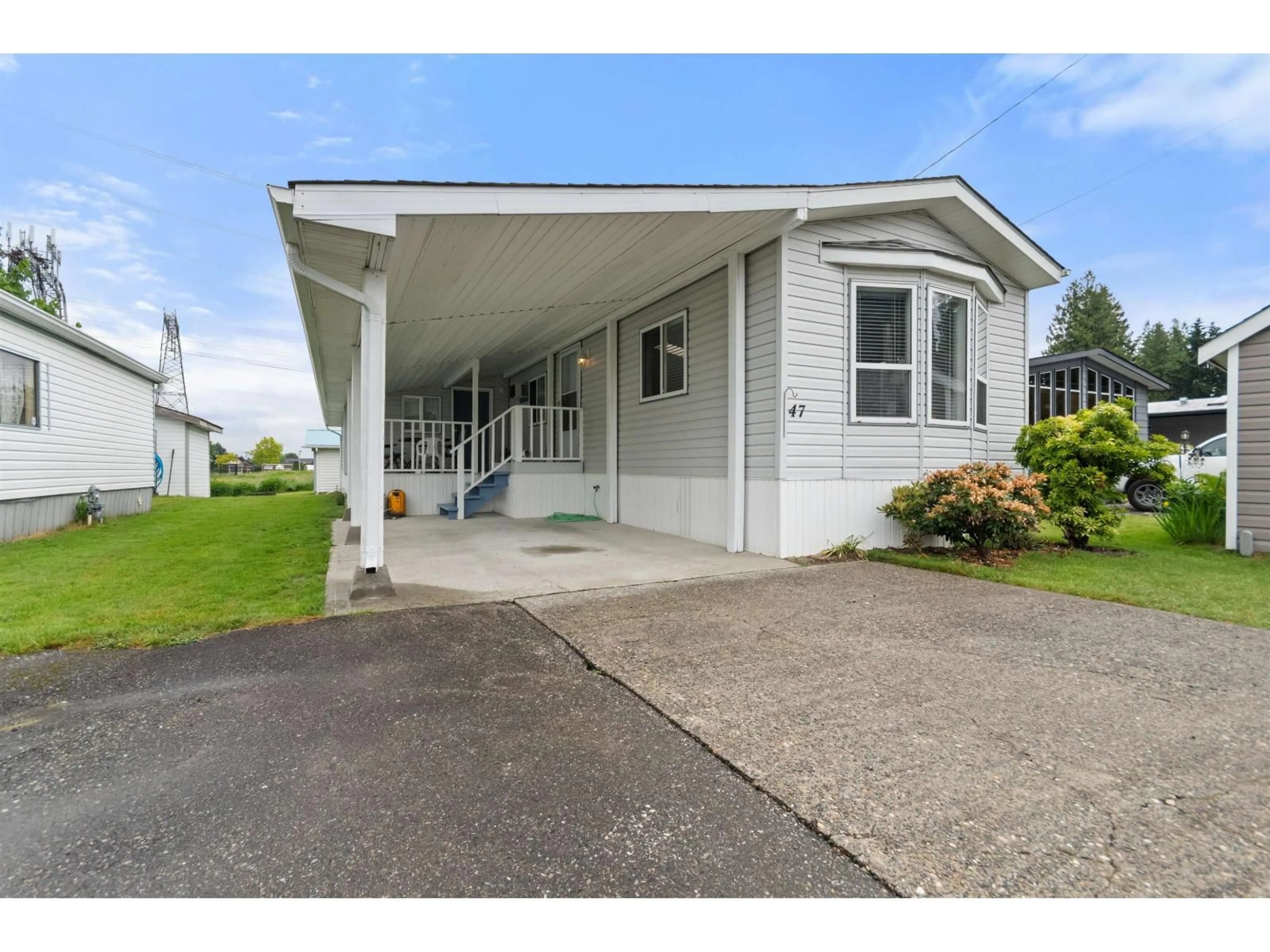 Home with vinyl exterior material, unknown for 47 - 6338 VEDDER ROAD, Chilliwack British Columbia V2R3R3
