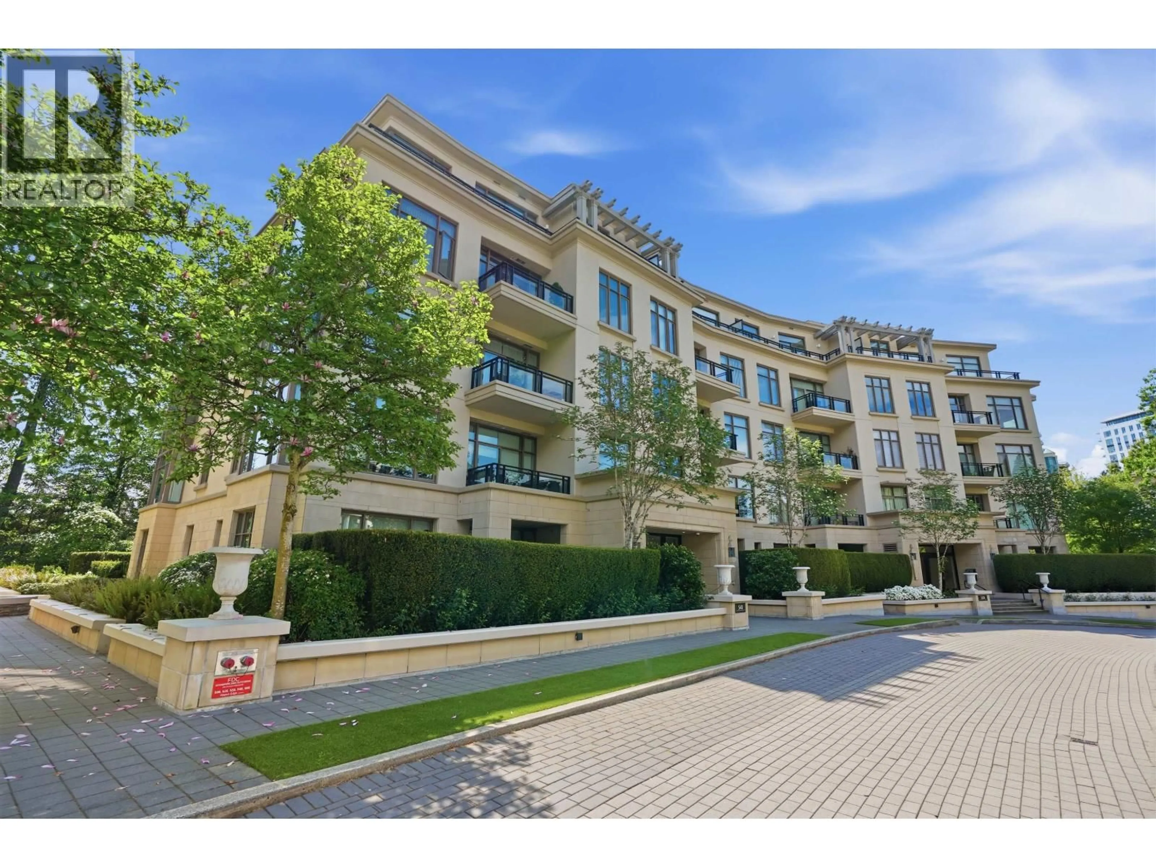 A pic from outside/outdoor area/front of a property/back of a property/a pic from drone, street for 203 - 540 WATERS EDGE CRESCENT, West Vancouver British Columbia V7T0A2