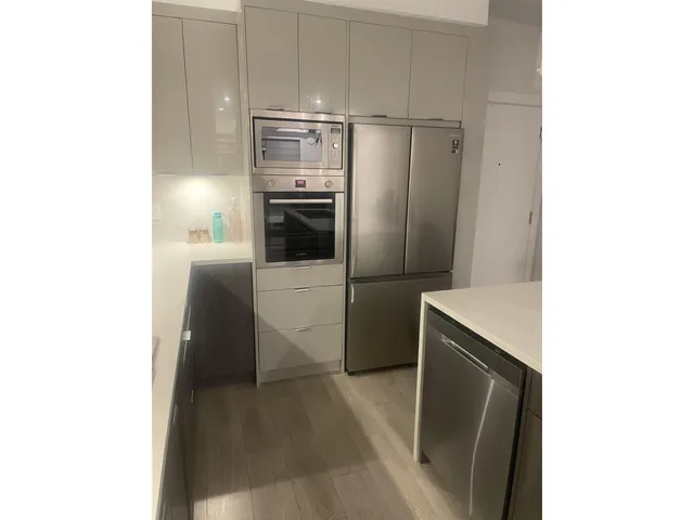 406 - 14438 72 AVENUE, Surrey 2