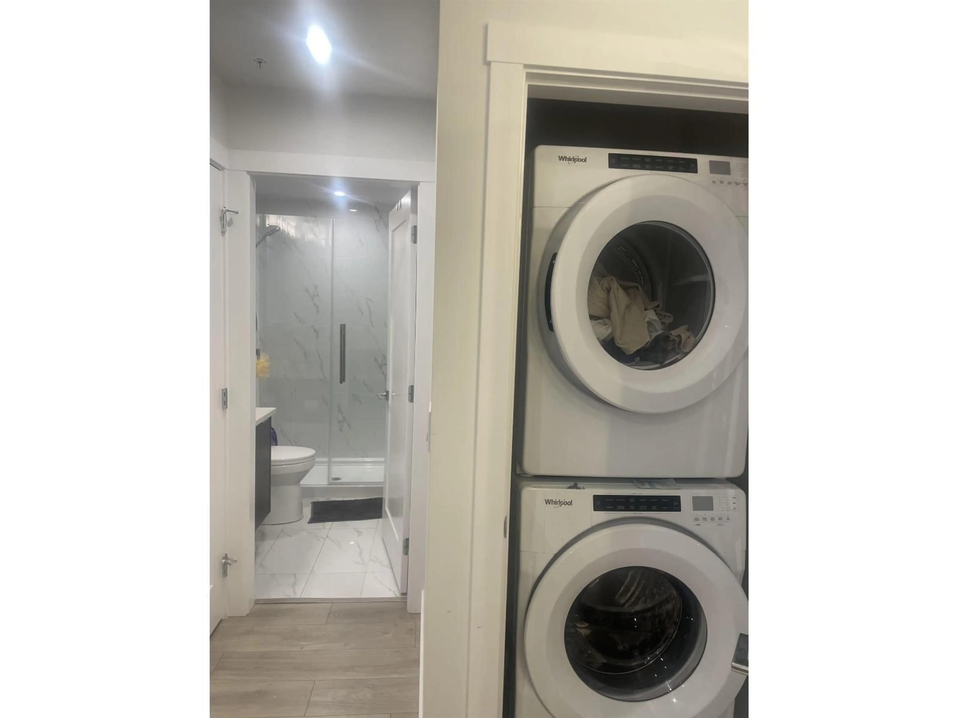Laundry room for 406 - 14438 72 AVENUE, Surrey British Columbia V3S0B6