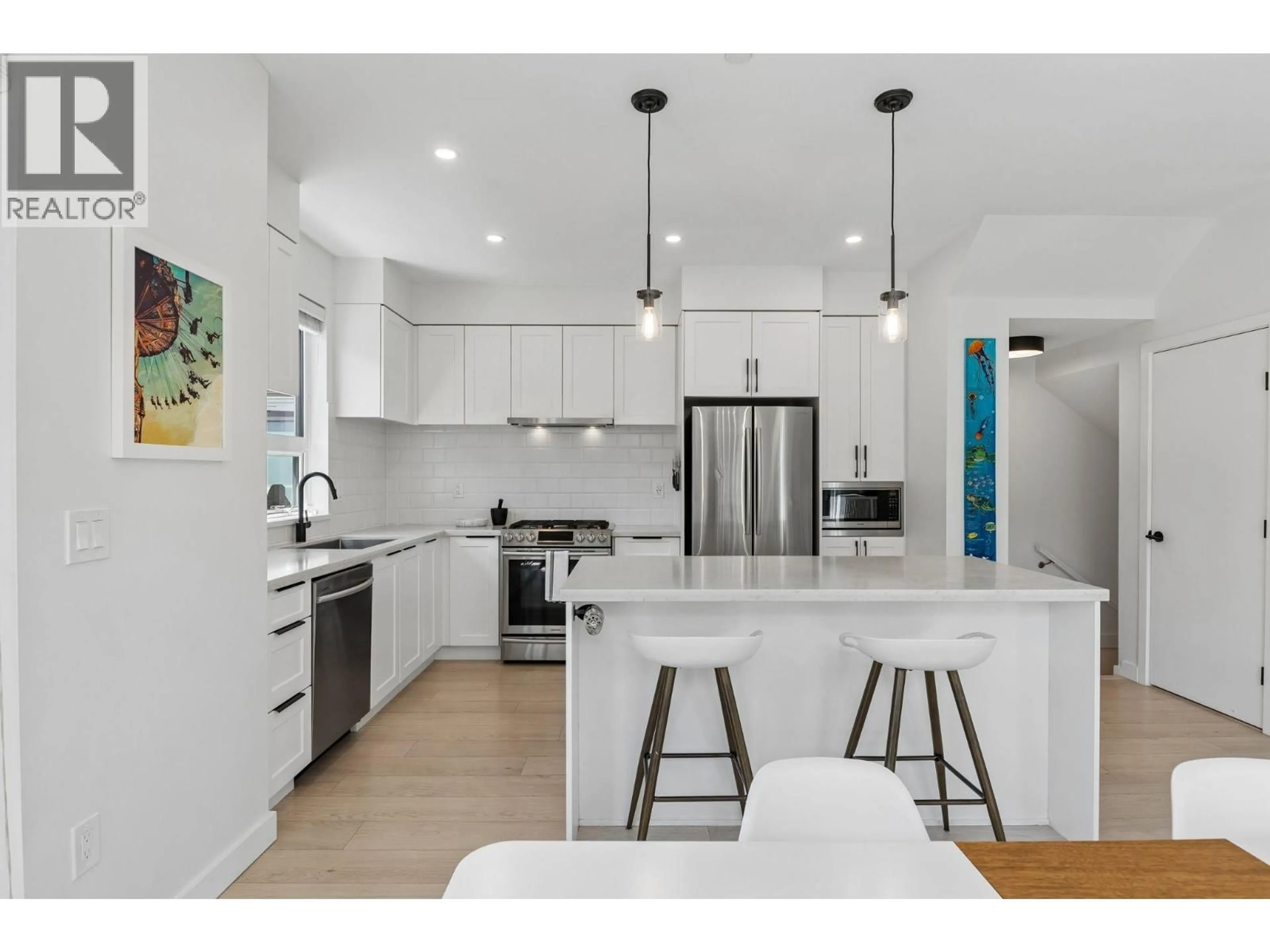 Open concept kitchen, unknown for 205 - 3021 ST GEORGE STREET, Port Moody British Columbia V3H0K3