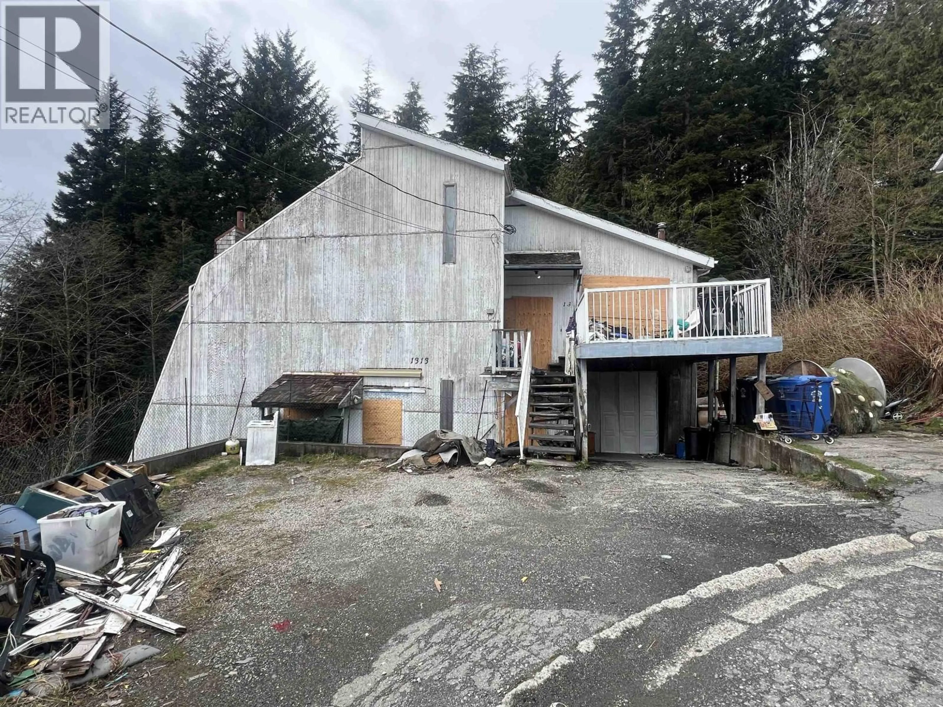 A pic from outside/outdoor area/front of a property/back of a property/a pic from drone, building for 1313 PIGOTT AVENUE, Prince Rupert British Columbia V8J2E1