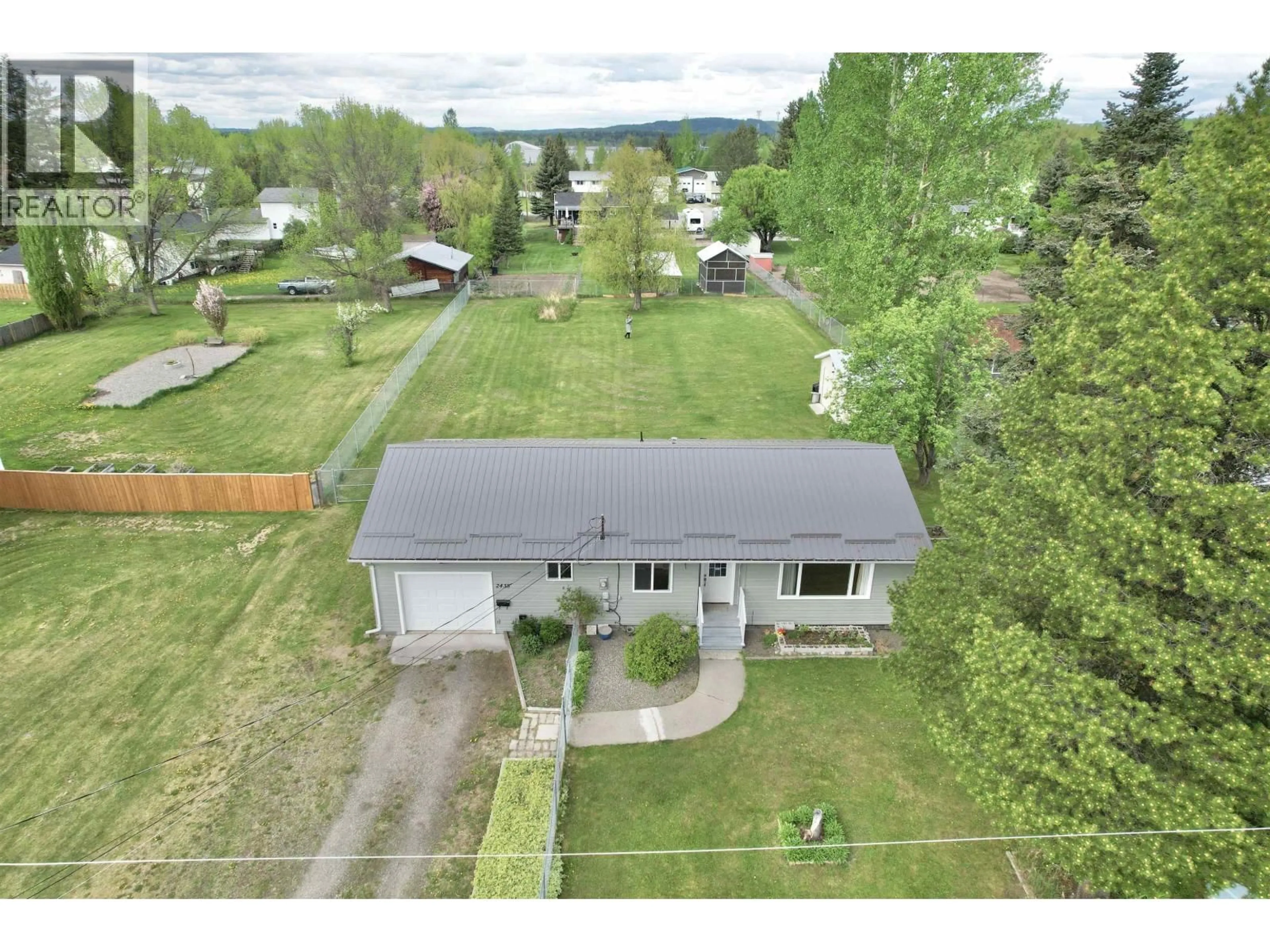 A pic from outside/outdoor area/front of a property/back of a property/a pic from drone, street for 2438 SING STREET, Quesnel British Columbia V2J4P7