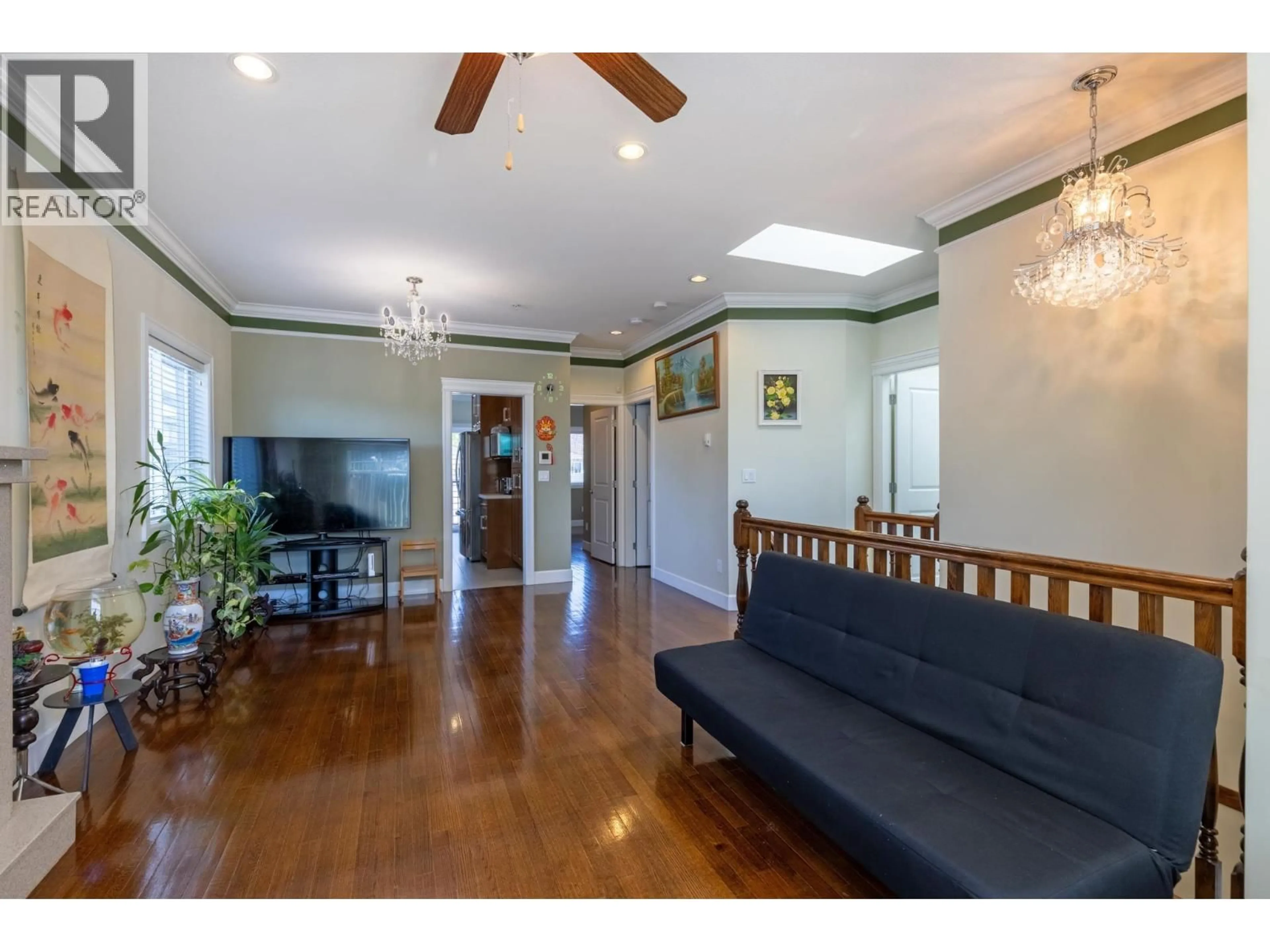 Unknown for 2643 8TH AVENUE, Vancouver British Columbia V5M1W4