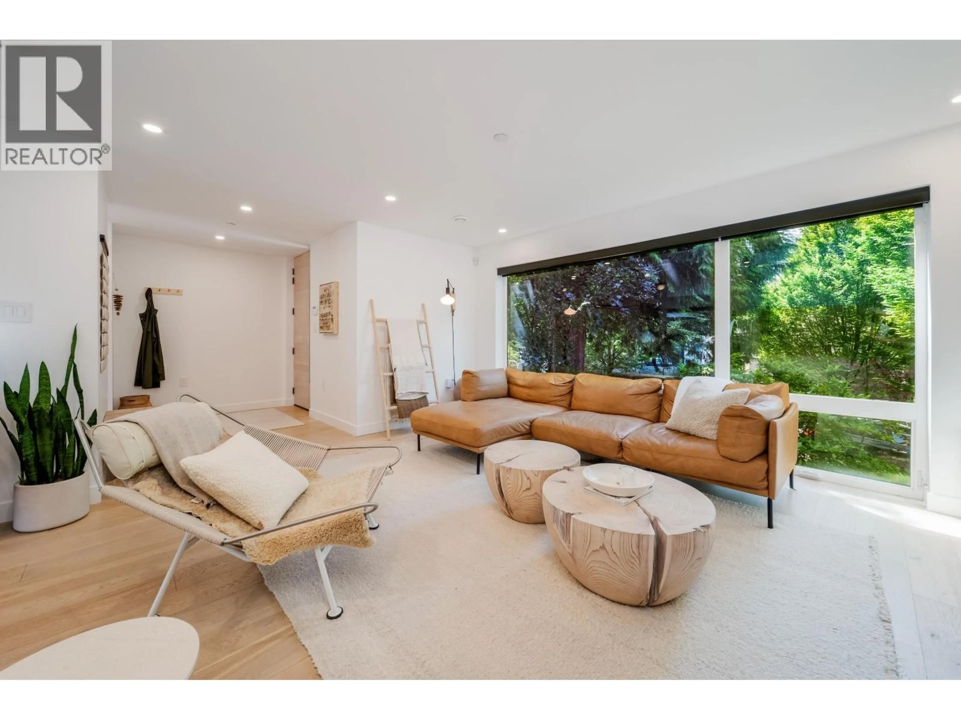 Living room with furniture, unknown for 5208 ROSS STREET, Vancouver British Columbia V5W3K7