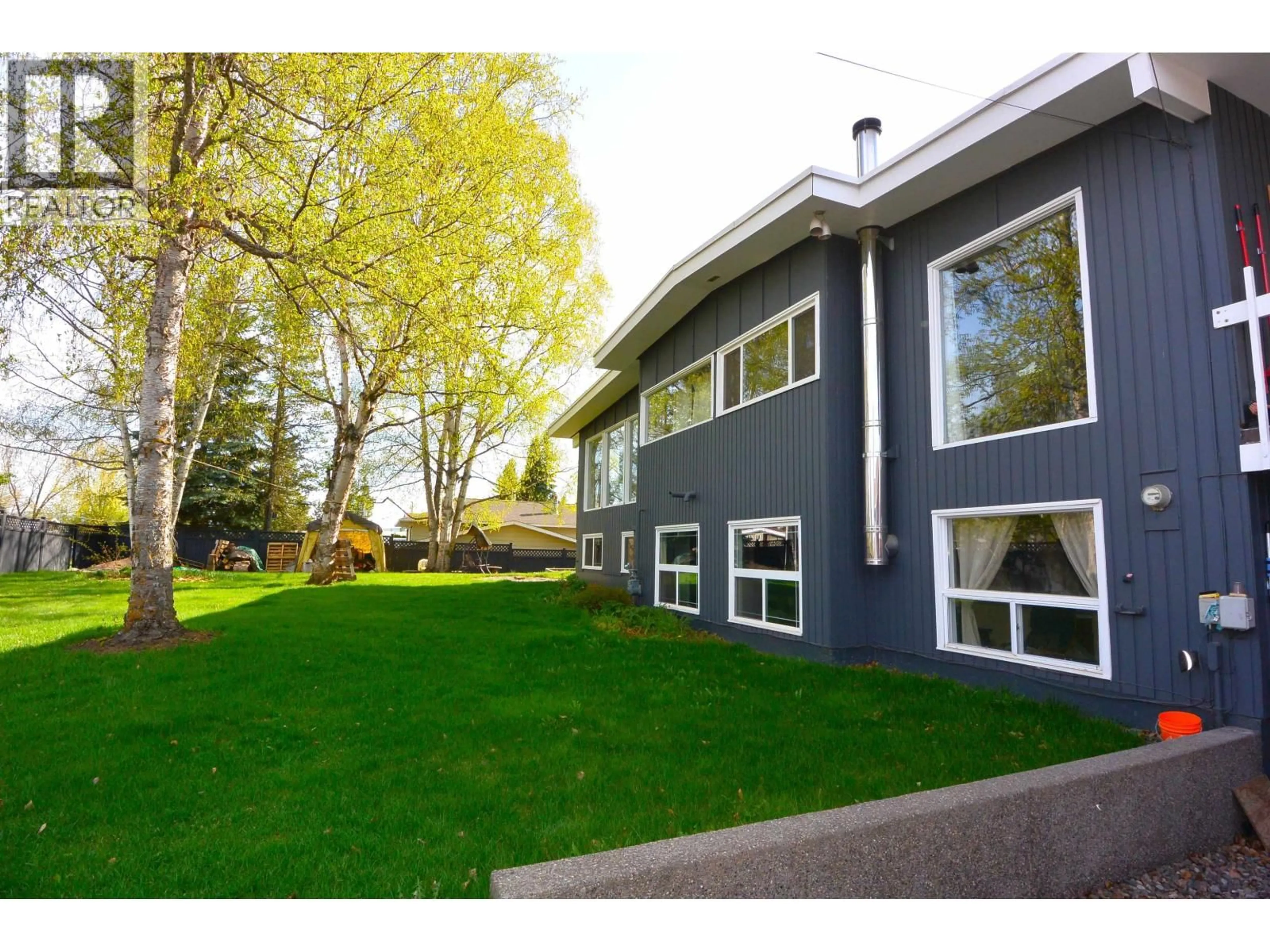Unknown for 3650 EIGHTEENTH AVENUE, Smithers British Columbia V0J2N0