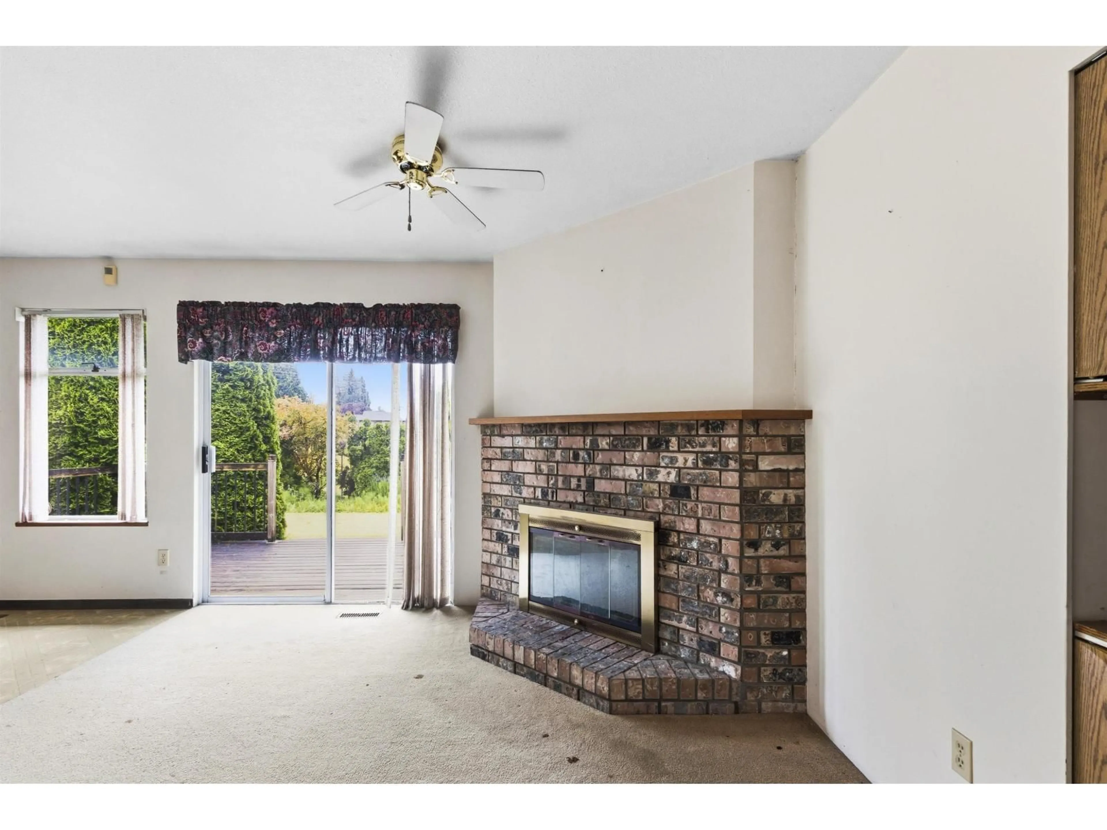 A pic of a room for 9381 139 STREET, Surrey British Columbia V3V7K9