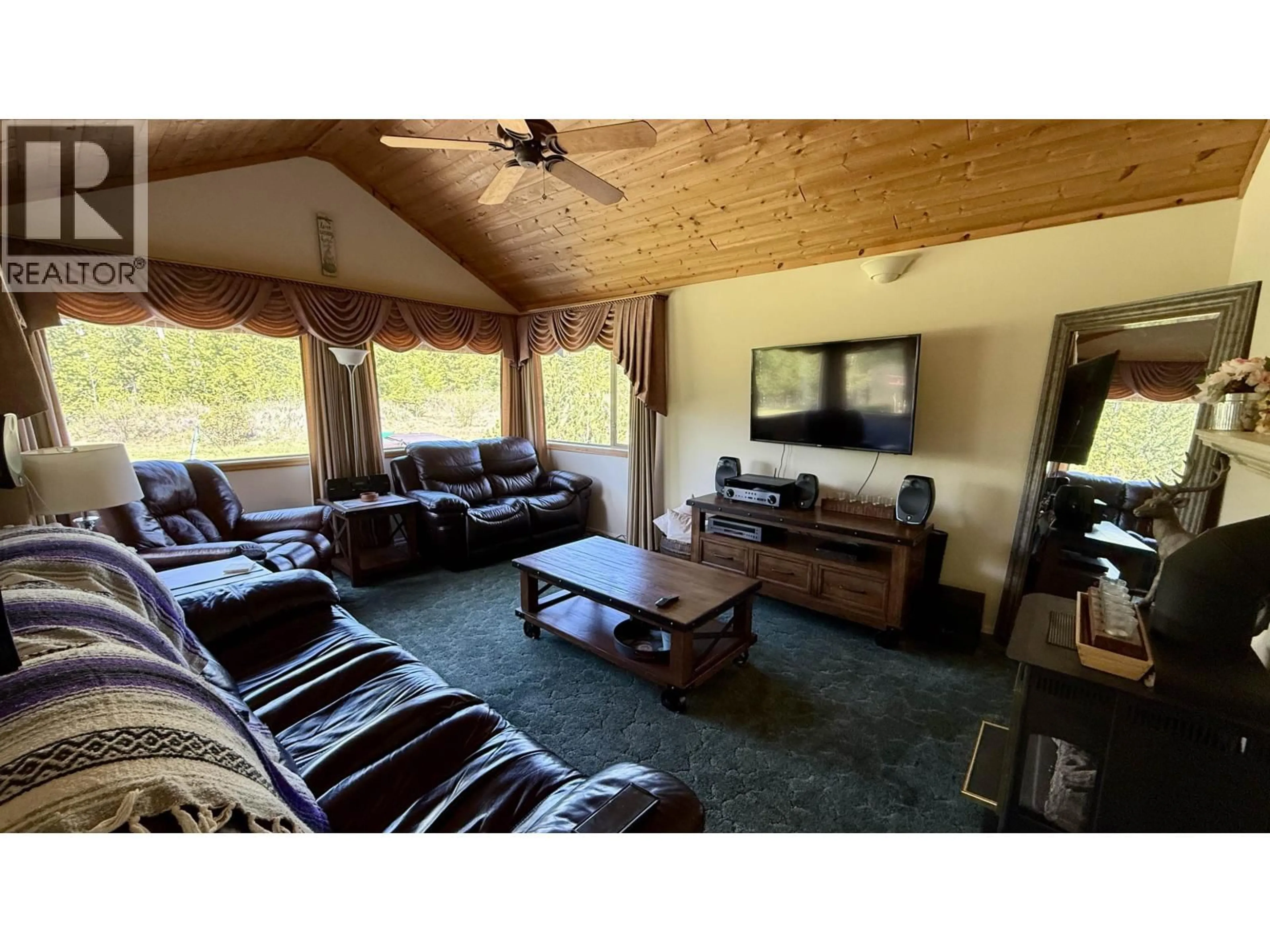 Living room with furniture, unknown for 7364 WATCH LAKE ROAD, Lone Butte British Columbia V0K1X0