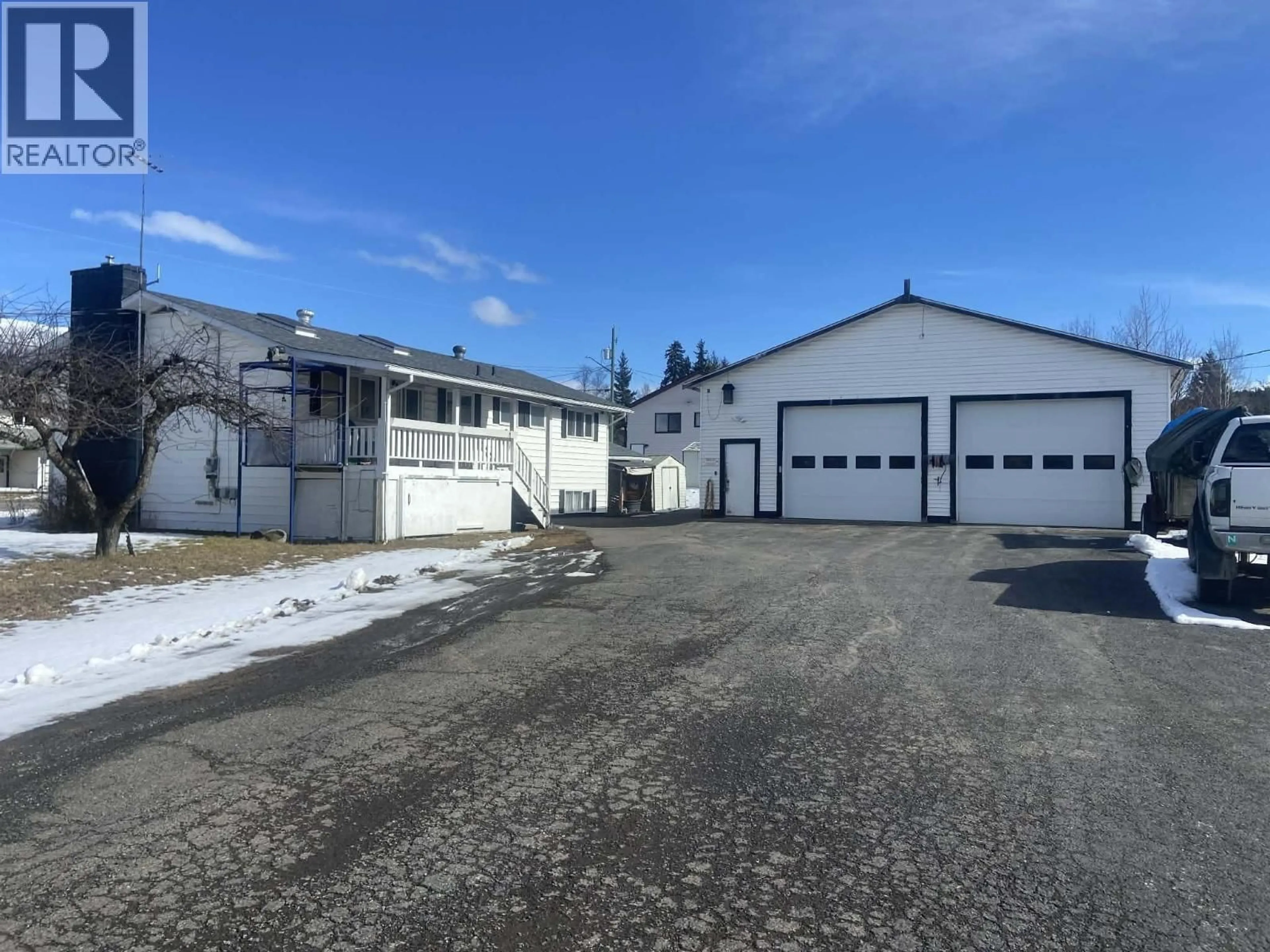 Indoor garage for 4522 13TH AVENUE, New Hazelton British Columbia V0J2J0