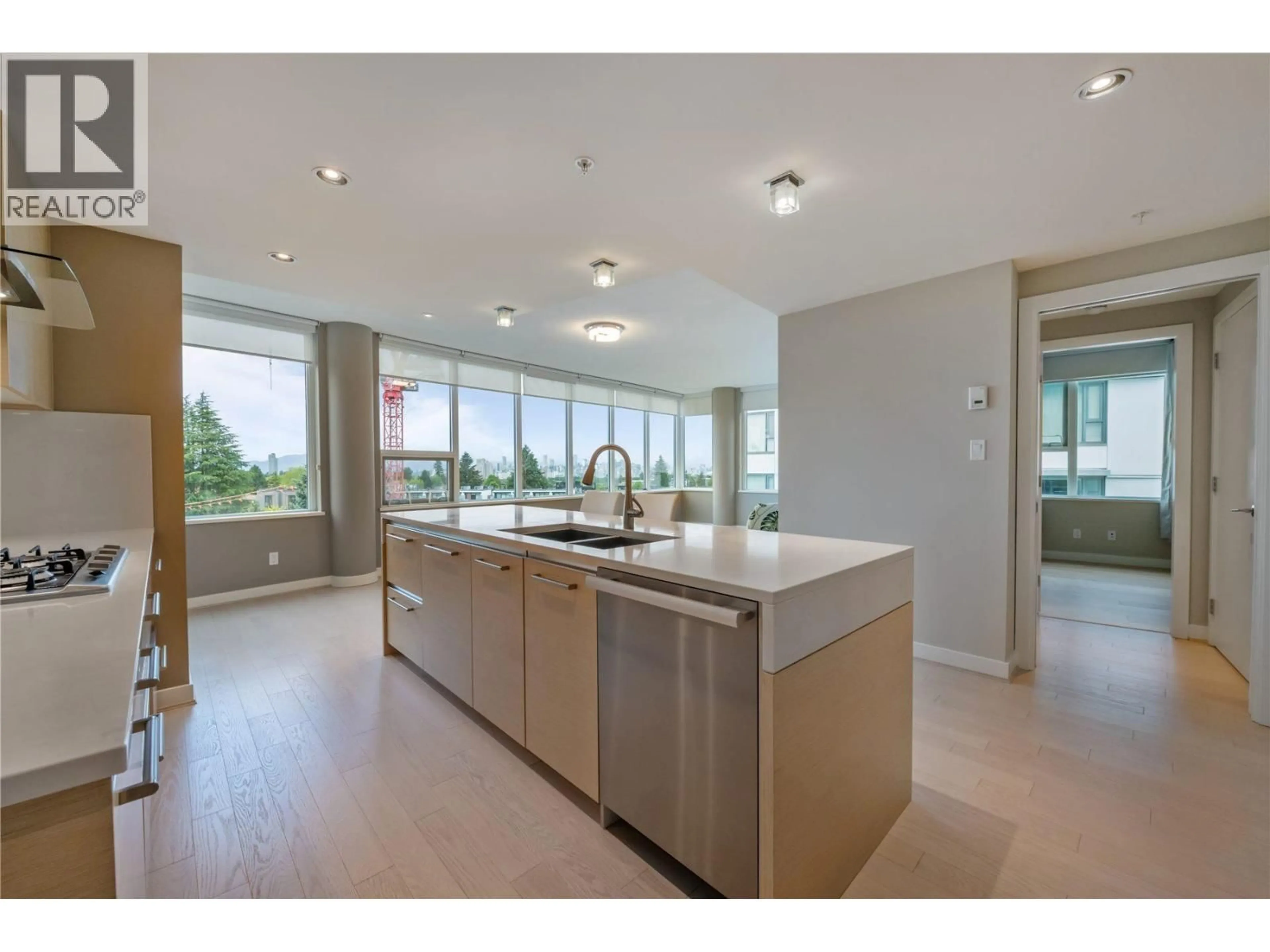 Open concept kitchen, unknown for 507 - 505 30TH AVENUE, Vancouver British Columbia V5Z0G4