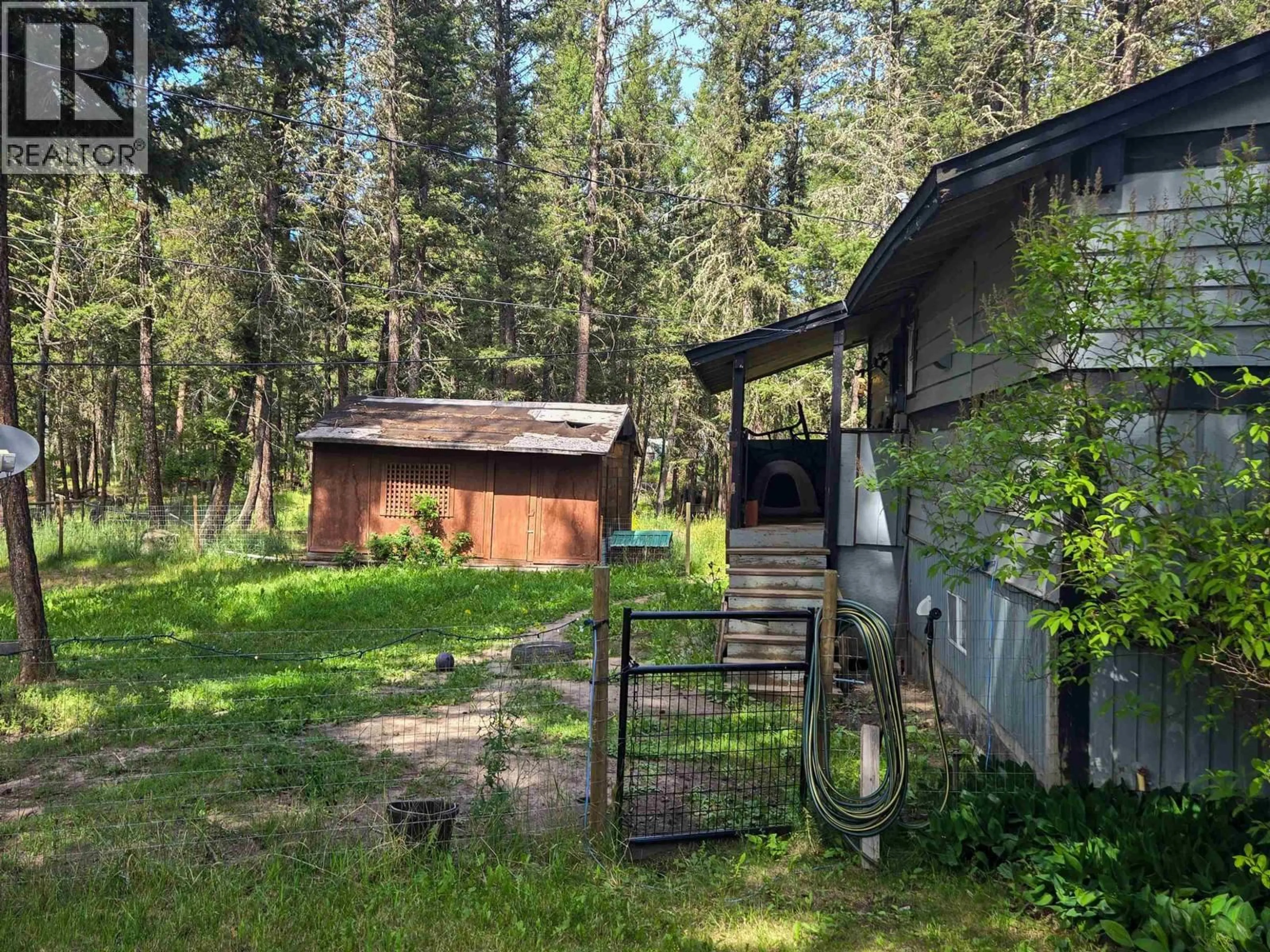 Shed for 4987 SMITH ROAD, 108 Mile Ranch British Columbia V0K2Z0