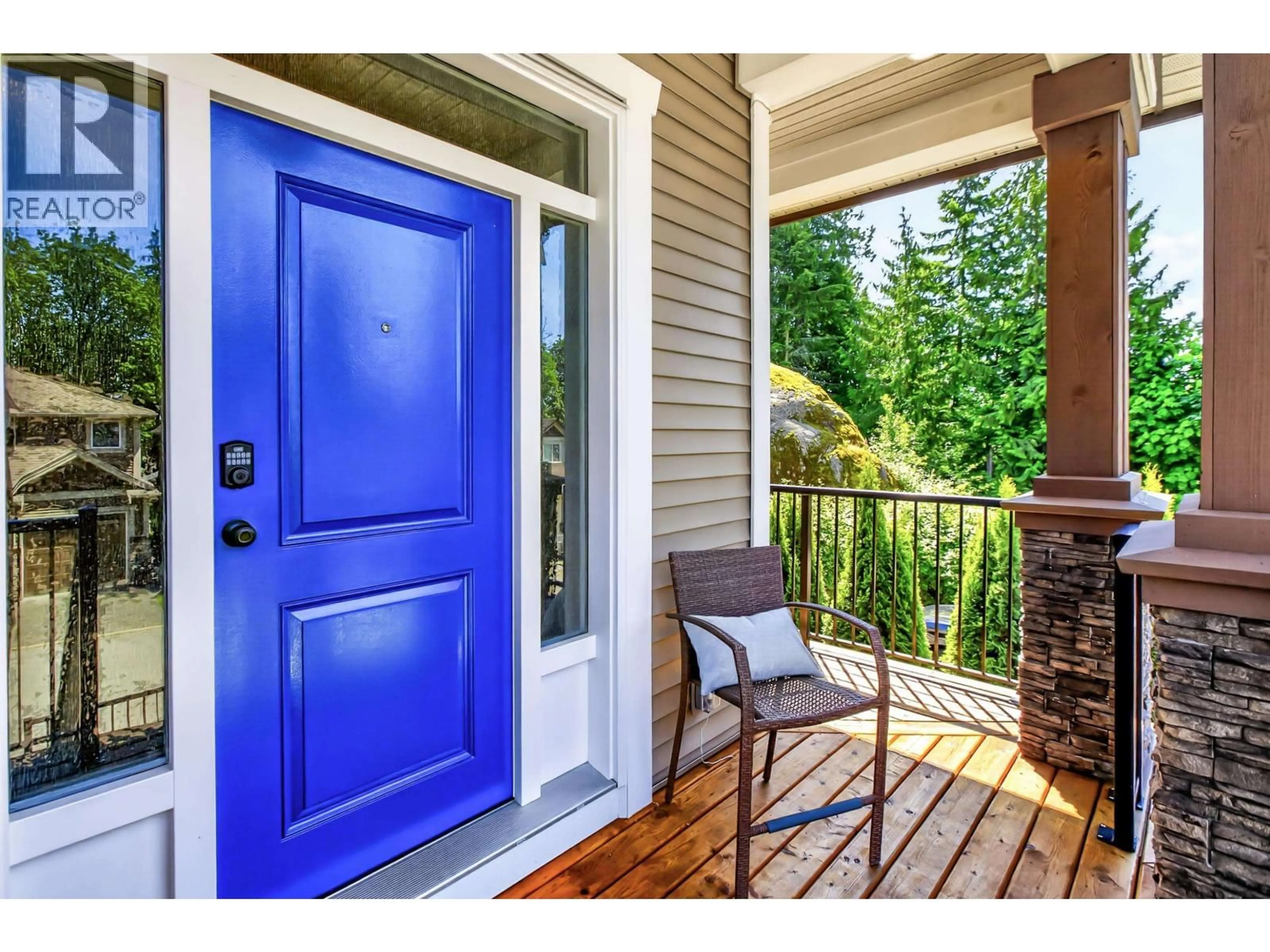 Indoor entryway for 22 - 23810 132 AVENUE, Maple Ridge British Columbia V4R0G3