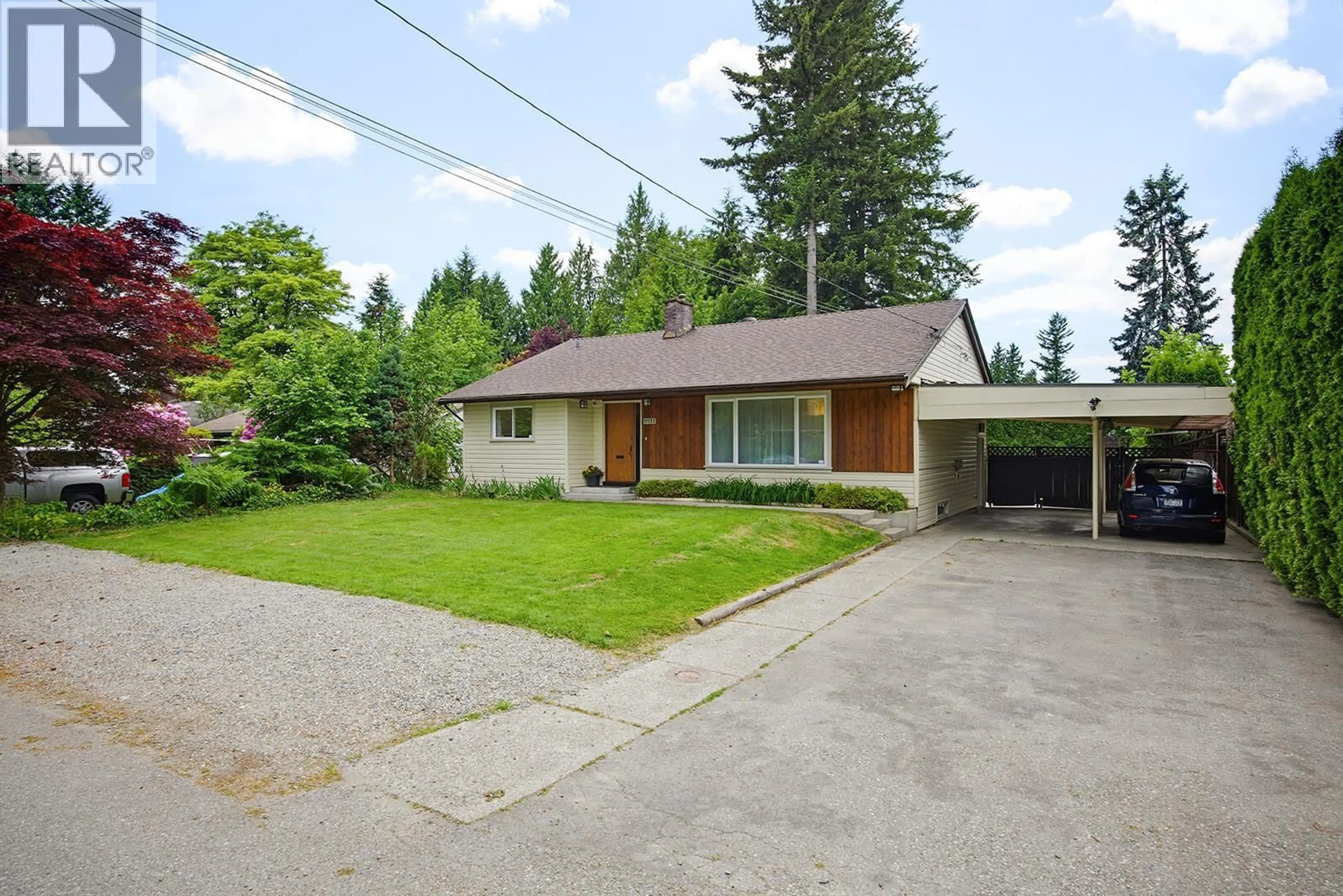 A pic from outside/outdoor area/front of a property/back of a property/a pic from drone, street for 11757 CARR STREET, Maple Ridge British Columbia V2X5N1