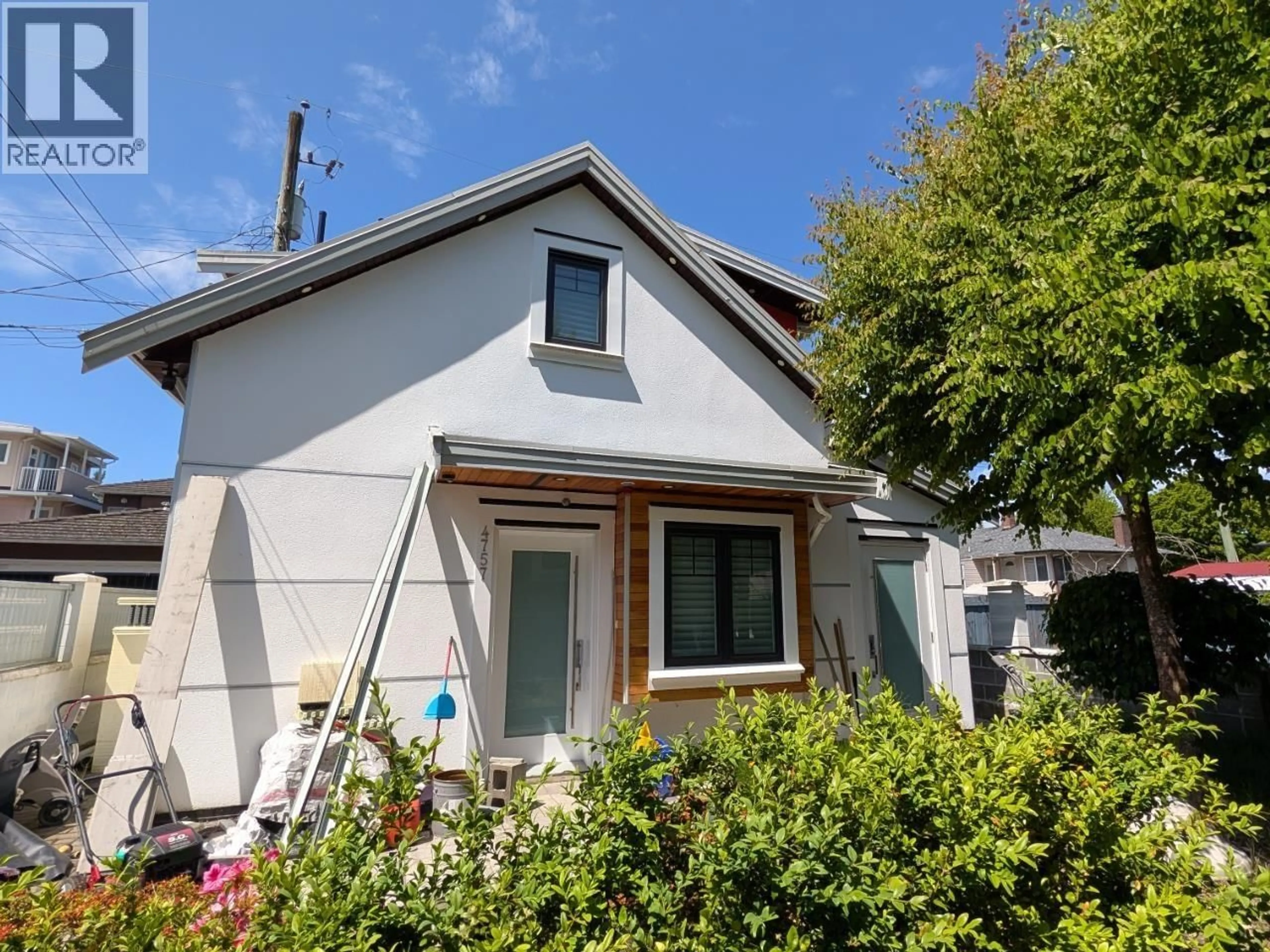 Home with vinyl exterior material, street for 4751 HENRY STREET, Vancouver British Columbia V5V4Z2