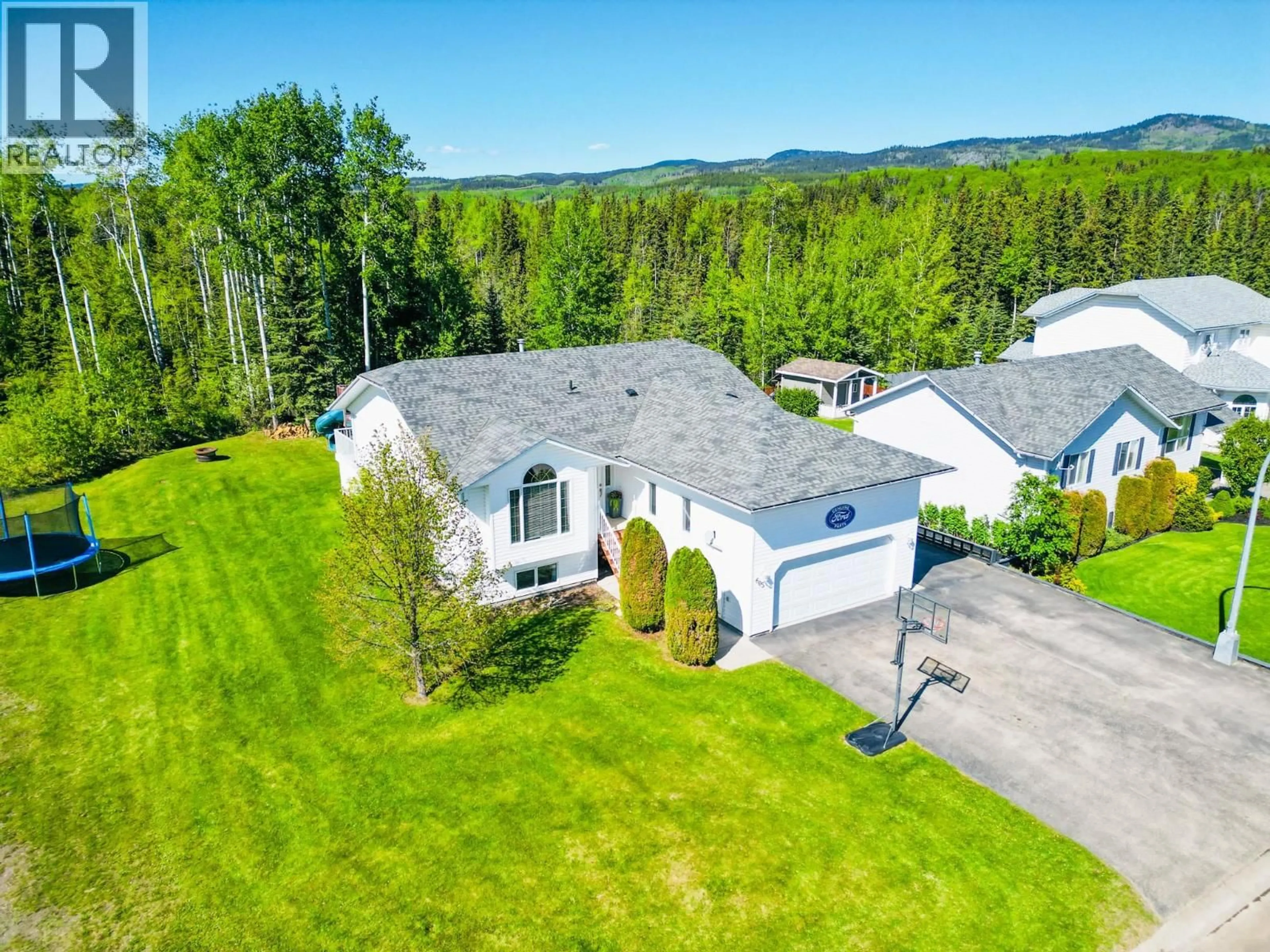 A pic from outside/outdoor area/front of a property/back of a property/a pic from drone, unknown for 605 9TH AVENUE, Burns Lake British Columbia V0J1E0