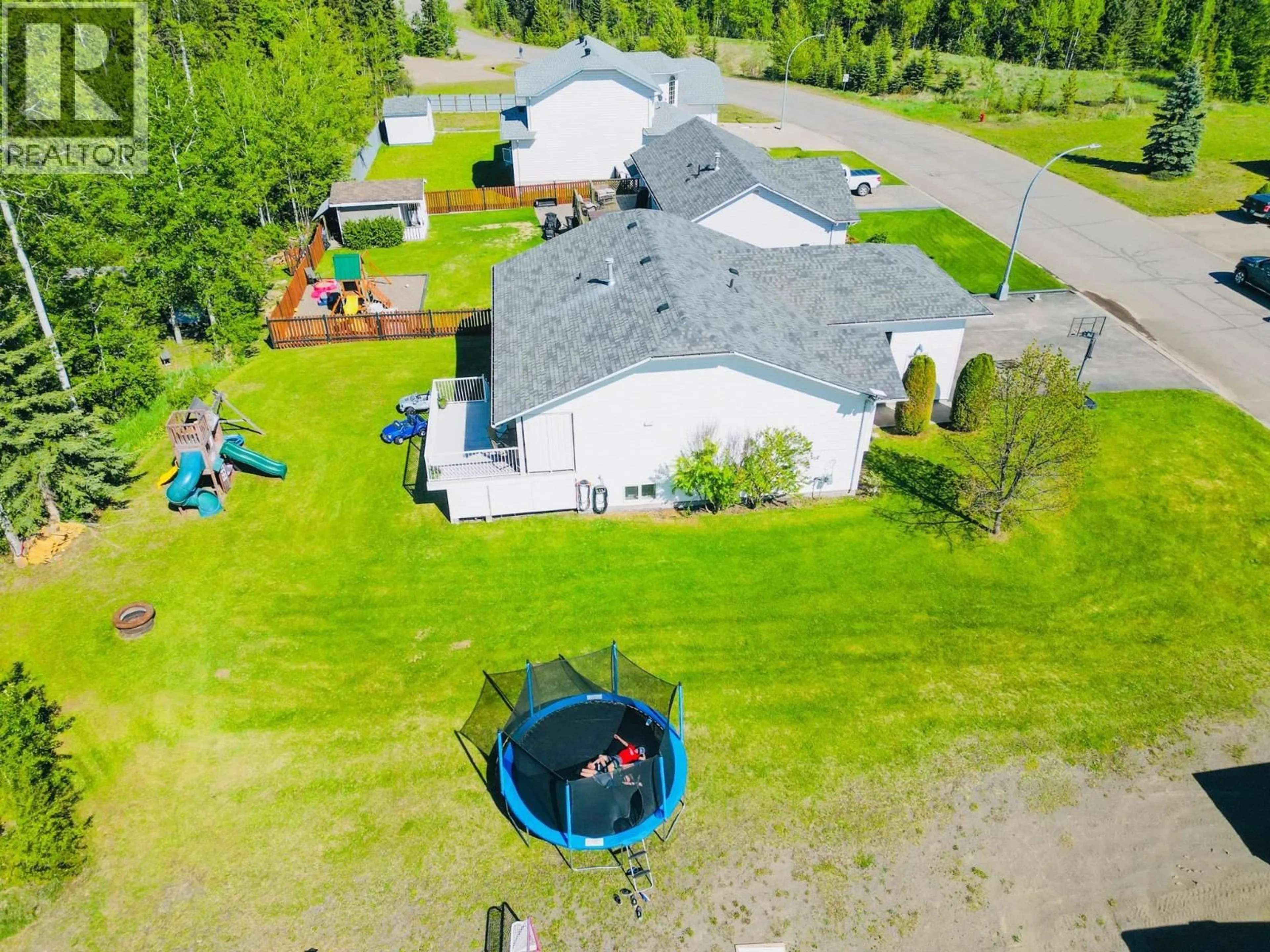 A pic from outside/outdoor area/front of a property/back of a property/a pic from drone, unknown for 605 9TH AVENUE, Burns Lake British Columbia V0J1E0
