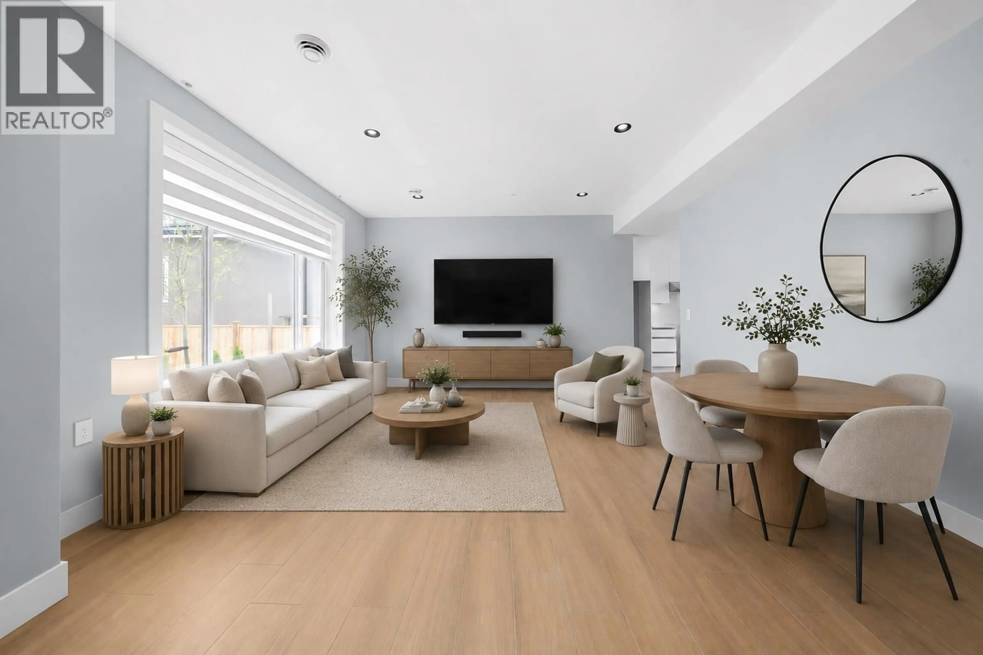 Living room with furniture, unknown for #2 - 2559 KING EDWARD AVENUE, Vancouver British Columbia V6L1T5