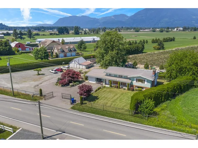 42505 YALE ROAD, Sardis - Greendale 3