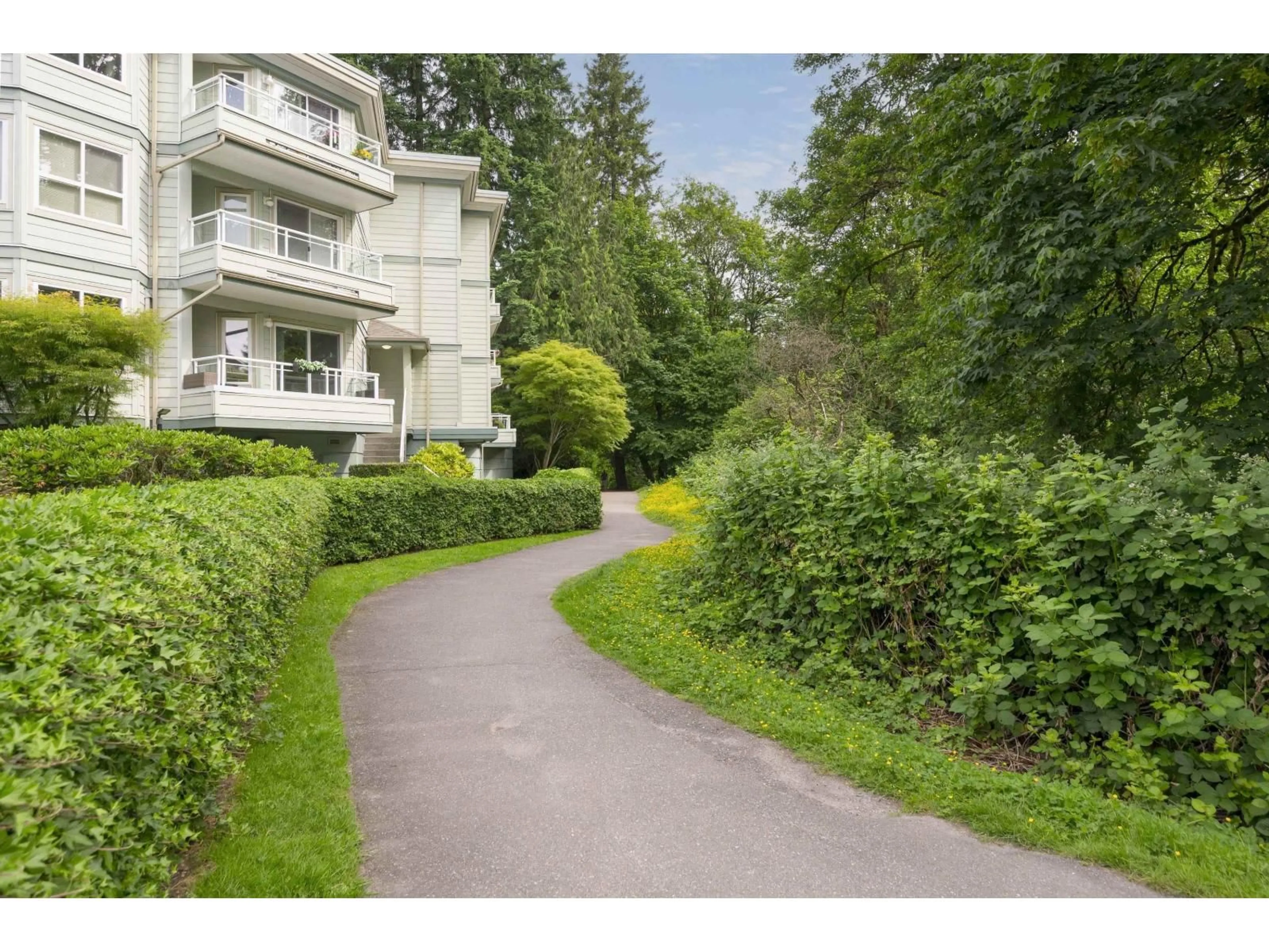 Unknown for 311 - 9018 208 STREET, Langley British Columbia V1M2Y8