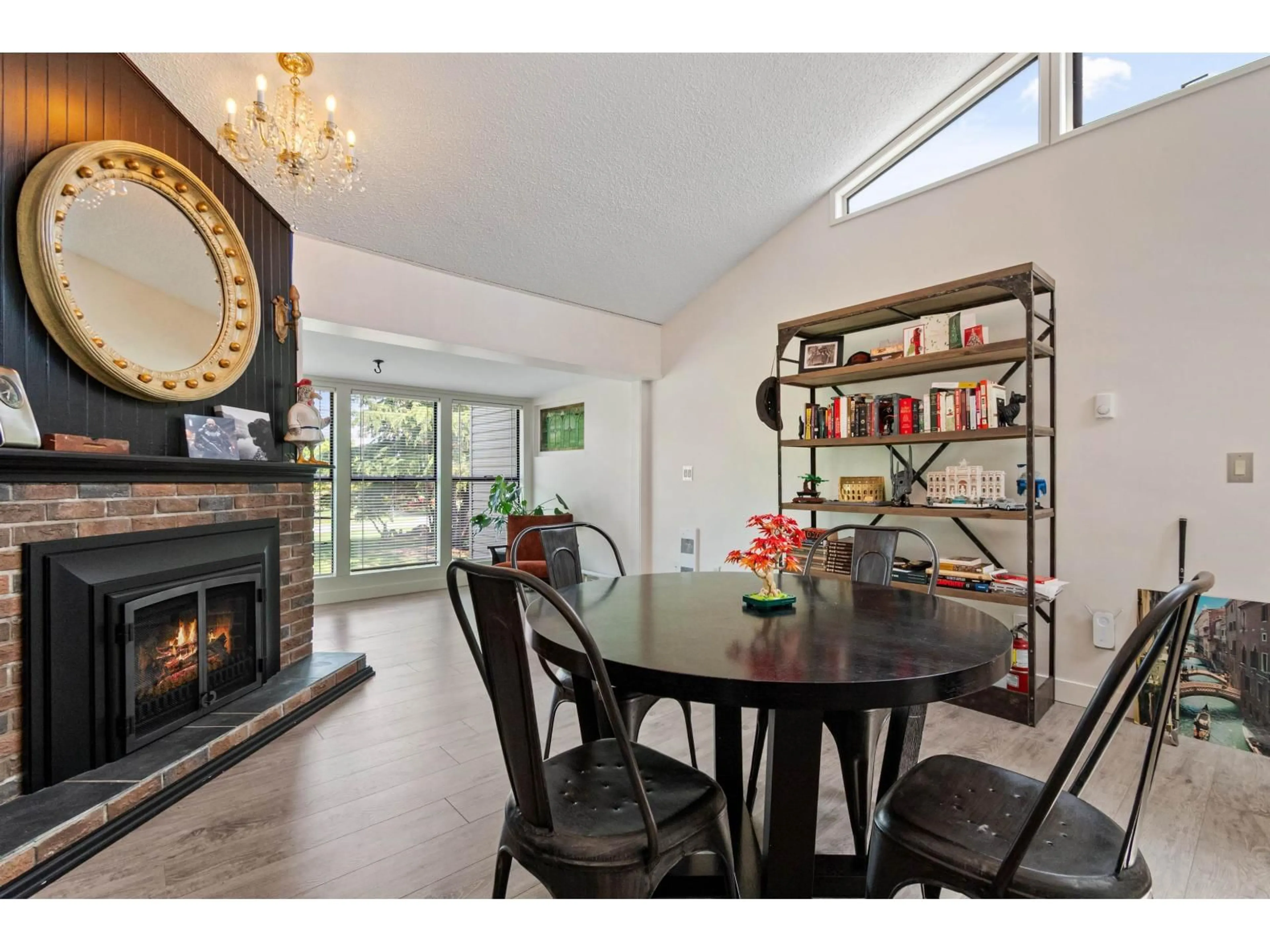 Dining room, unknown for 10 - 45915 CHEAM AVENUE, Chilliwack British Columbia V2P1N7