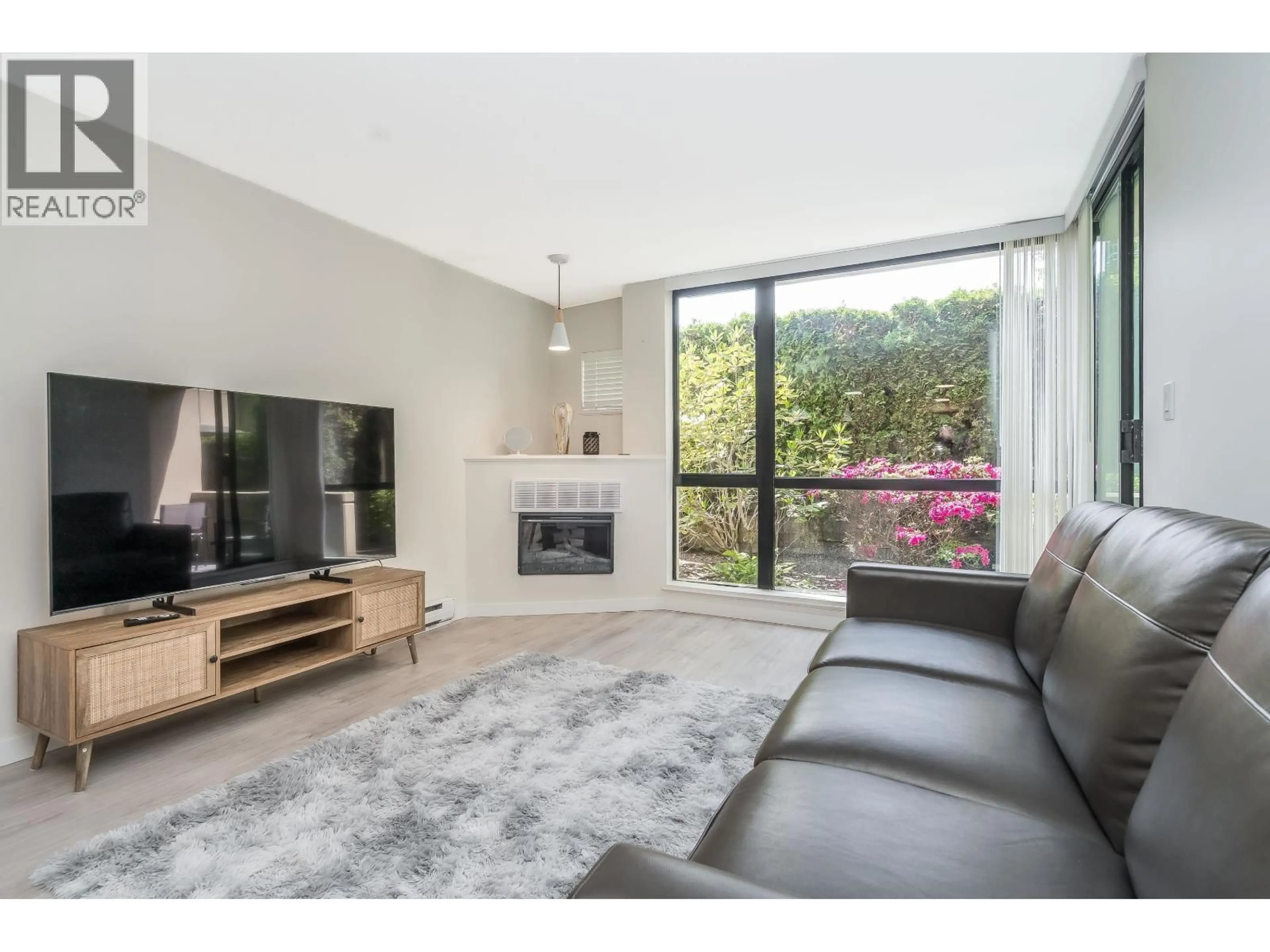 Living room with furniture, unknown for 512 - 7831 WESTMINSTER HIGHWAY, Richmond British Columbia V6X1A4