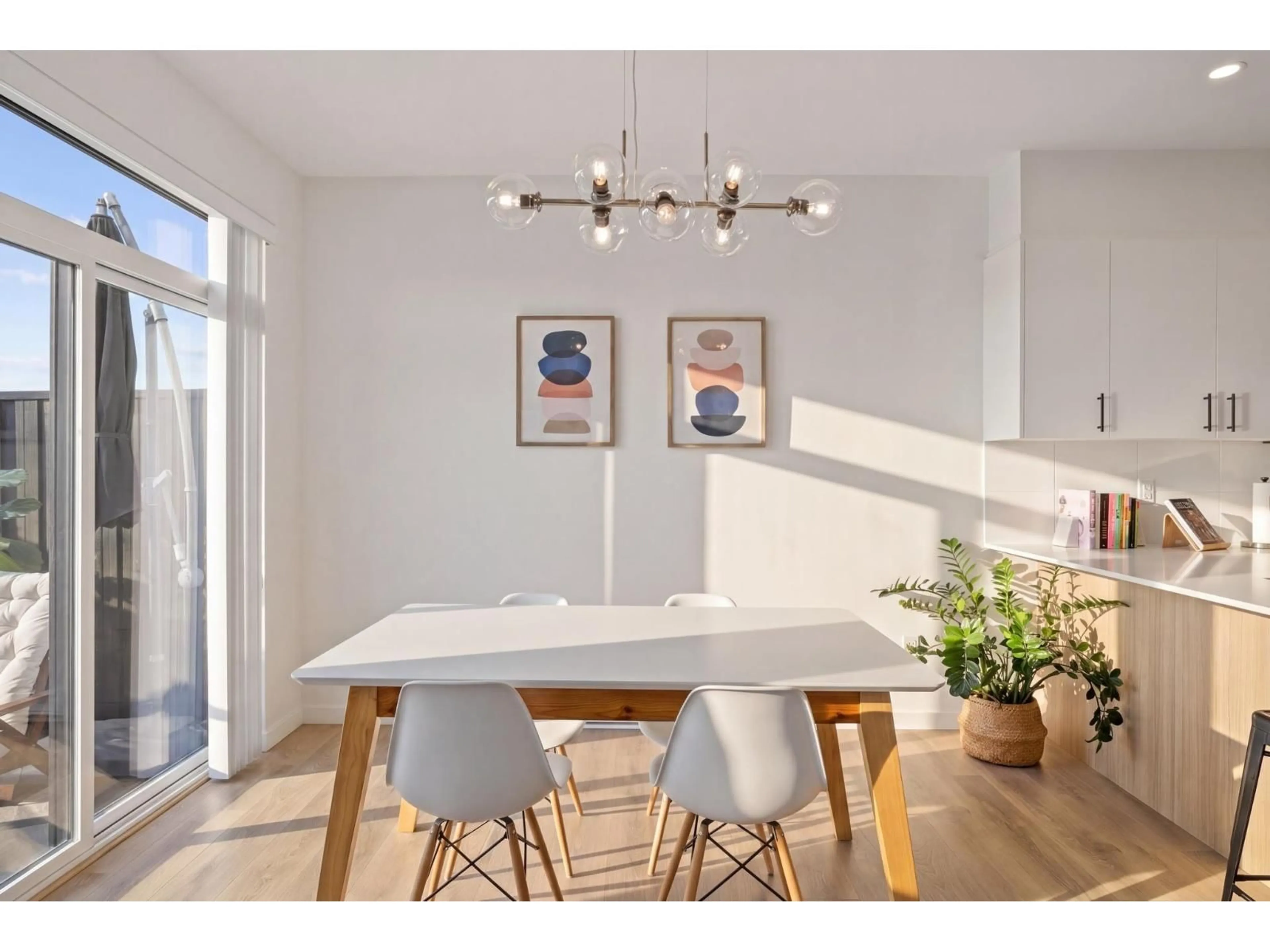 Dining room, wood/laminate floor for 81 - 15255 SITKA DRIVE, Surrey British Columbia V3S0B1