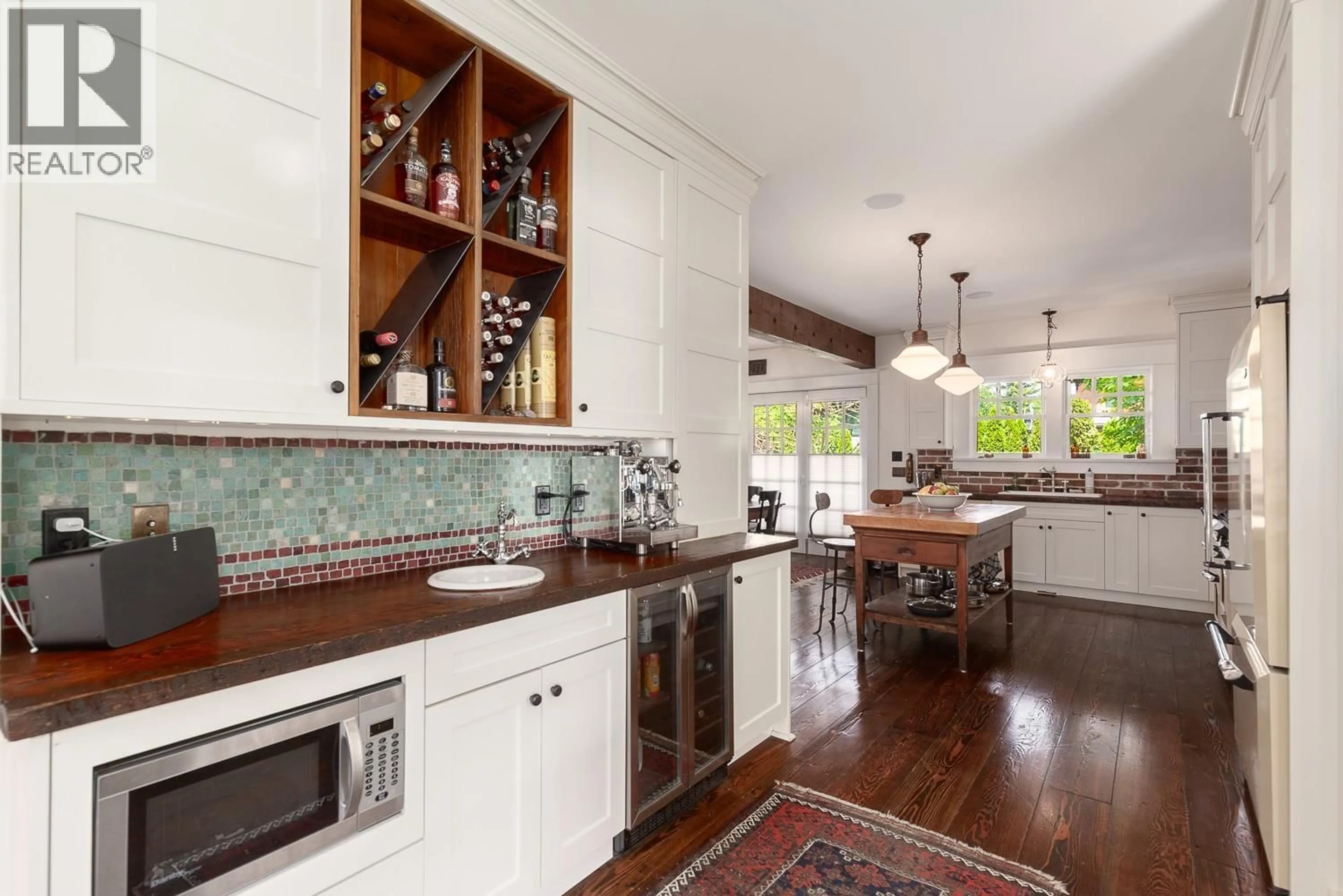 Open concept kitchen, ceramic/tile floor for 1859 NAPIER STREET, Vancouver British Columbia V5L2N4