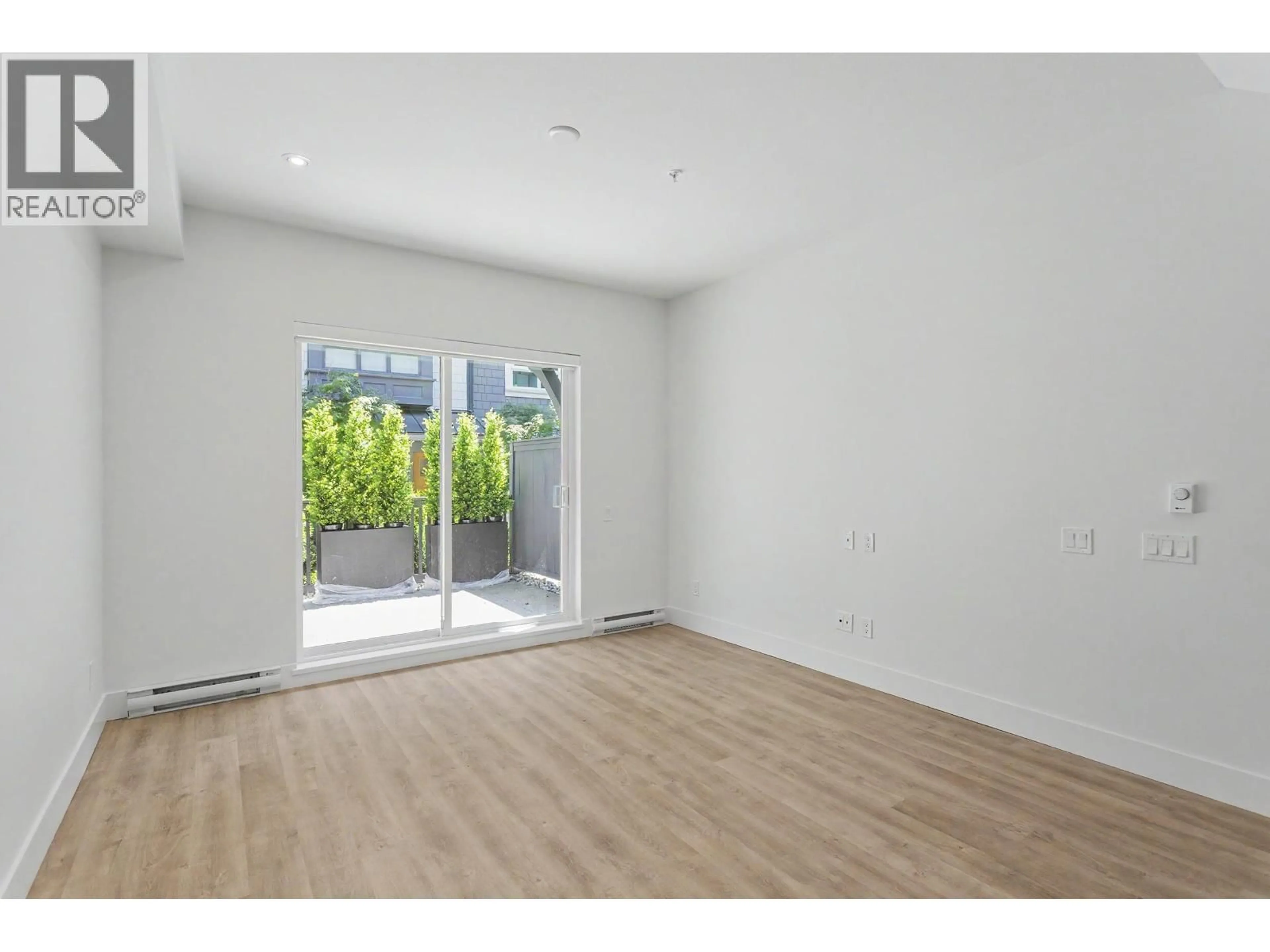A pic of a room for 105 - 2304 EMERY COURT, North Vancouver British Columbia V7J0G3